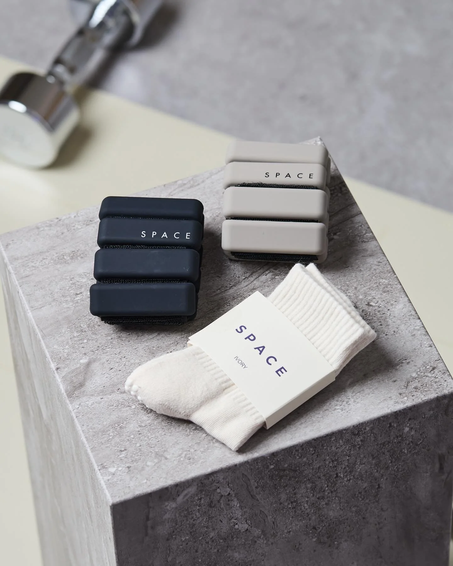 NEW! Want to feel that Pilates extra burn?! 🔥

Add spice 🌶️ to your reformer + mat workouts with our new SPACE accessories! 

Designed with you in mind 🫶

▫️ SPACE ankle + wrist bracelet weights in Clay or Onyx

▫️ SPACE bullet dumbbells in Onyx

