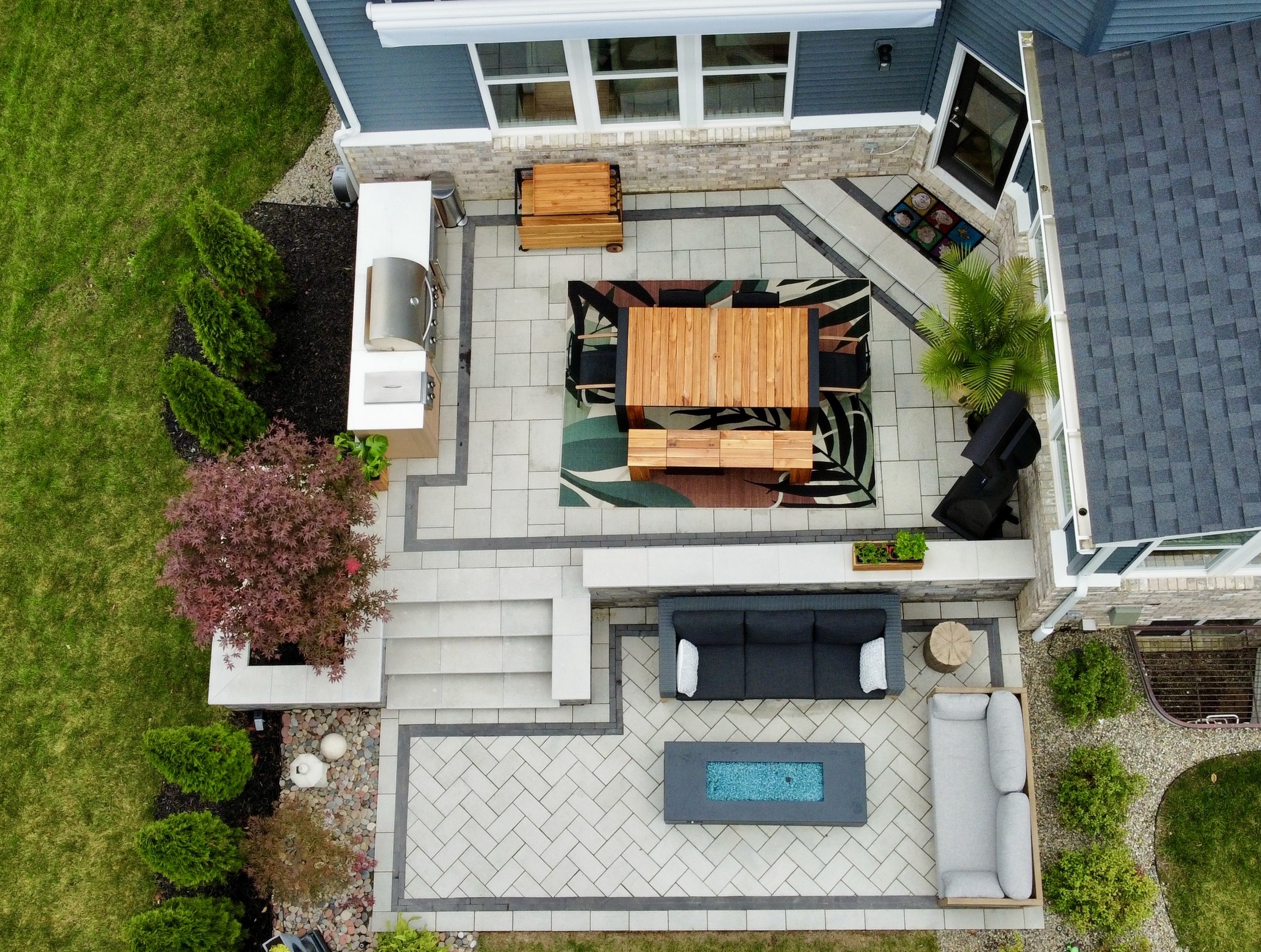 Evening Gatherings and Relaxed Weekends: Outdoor Living in Scio Township, MI