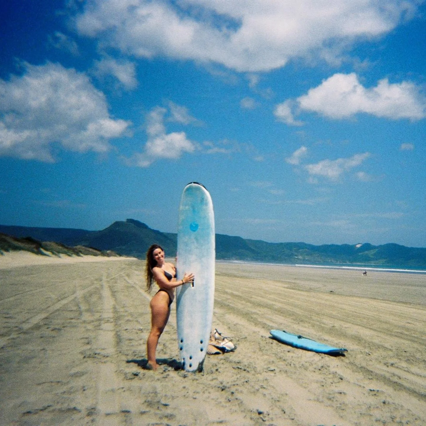 Last summer on film 📸 I&rsquo;m into the cycles and seasons and probably should be embracing winter but I am READY to be in my natural habitat of warm weather ASAP. 
✈️ off to Bali in a few weeks!!! 

Comment PHASE down below to book a free call wit
