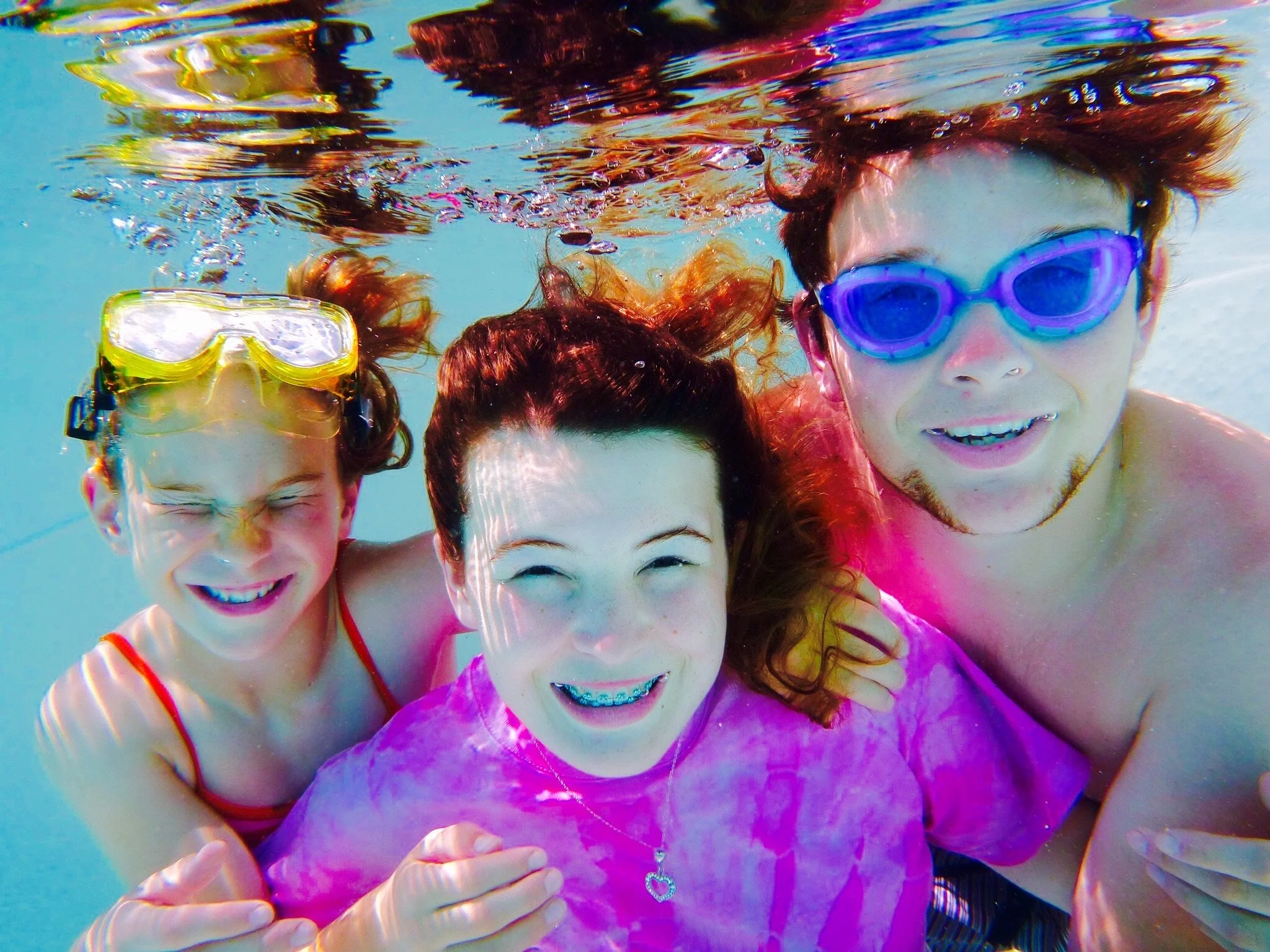 Bridge House Somerset - Children in swimming pool