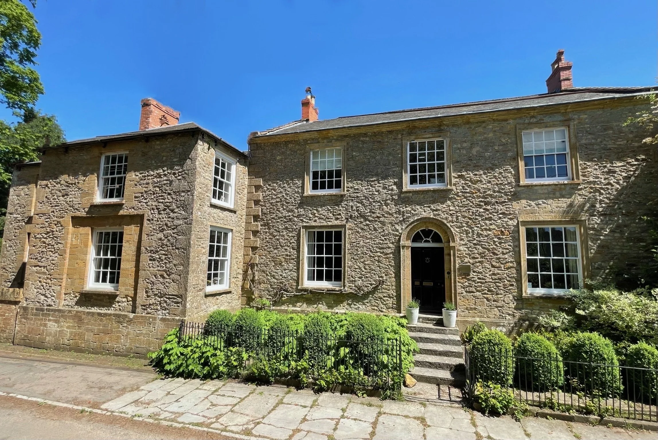 Bridge House Georgian historic front of house