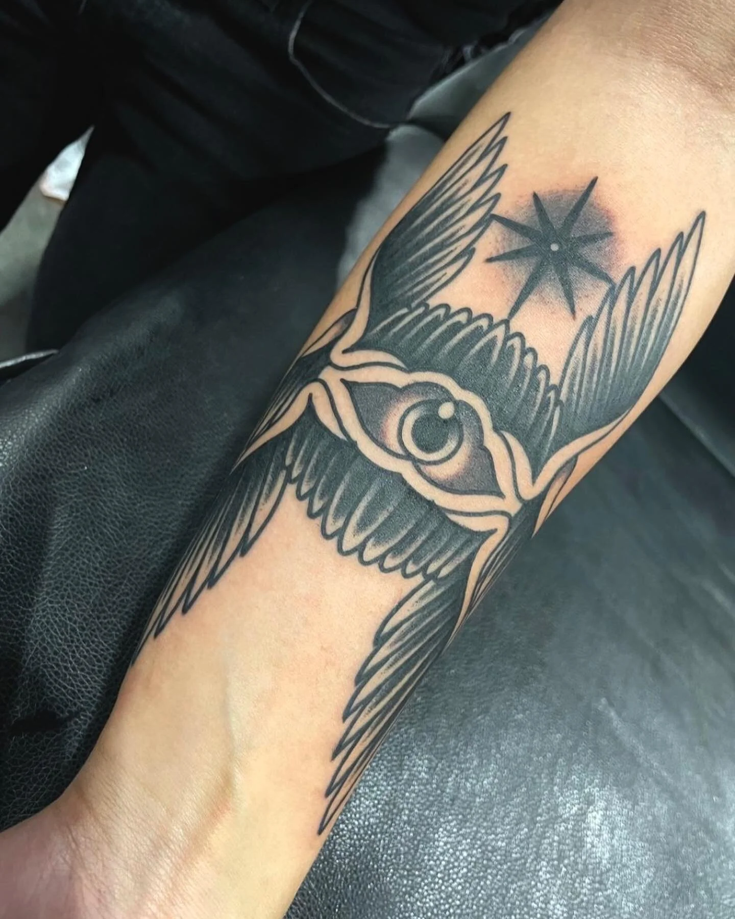 Seraph on lefty from @evanweidnertattoo at the @villainarts tattoo convention in Philly yesterday!