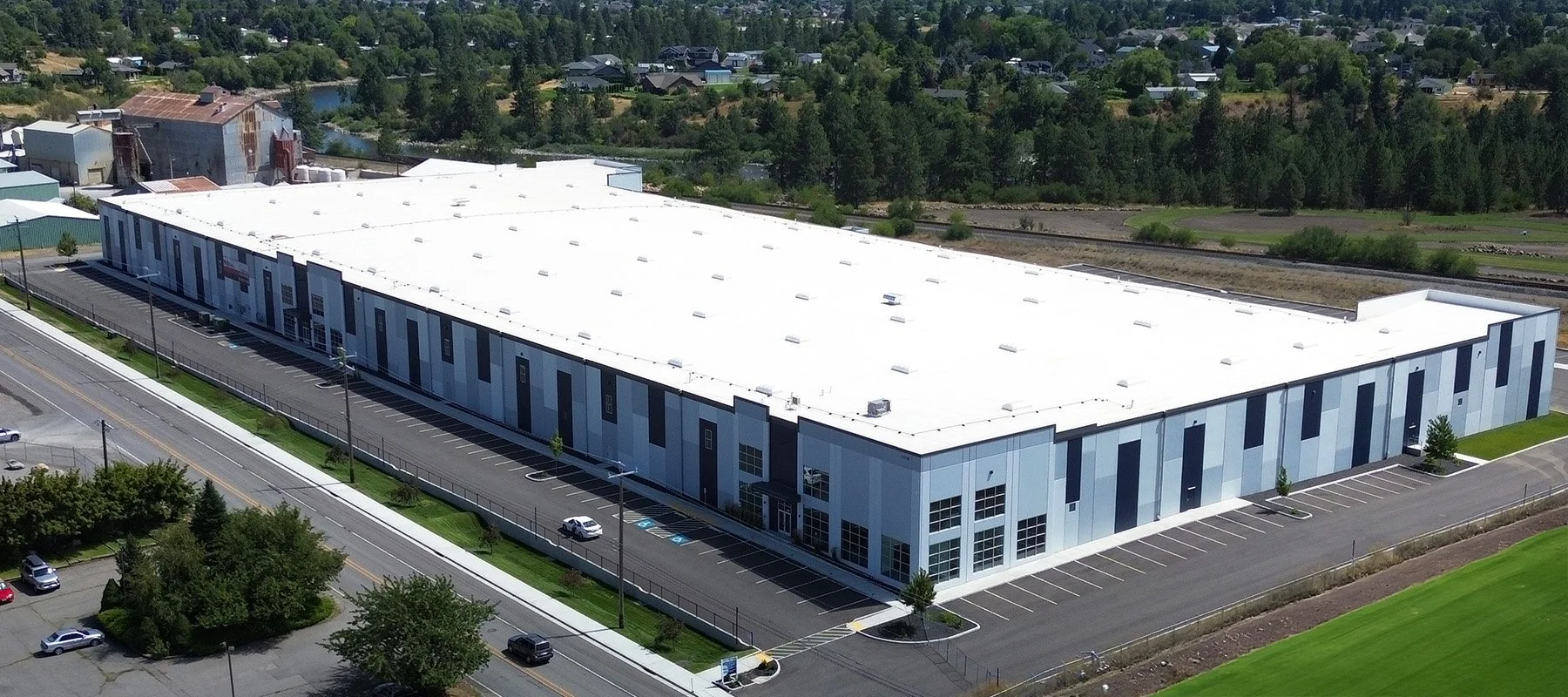 GreenAcresBuilding-1800x800.jpg