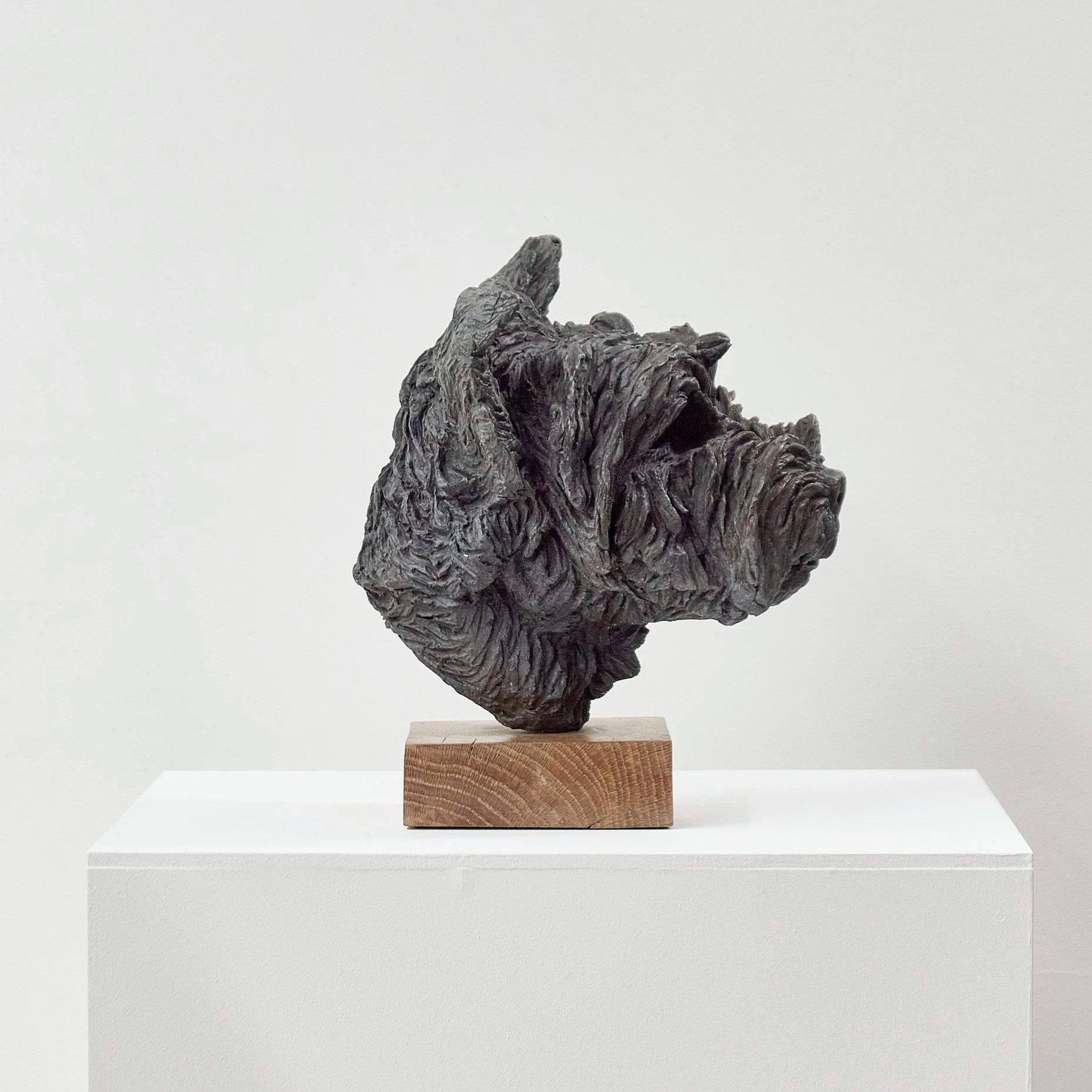 220325_MUMSCULPTURES_1477.jpg