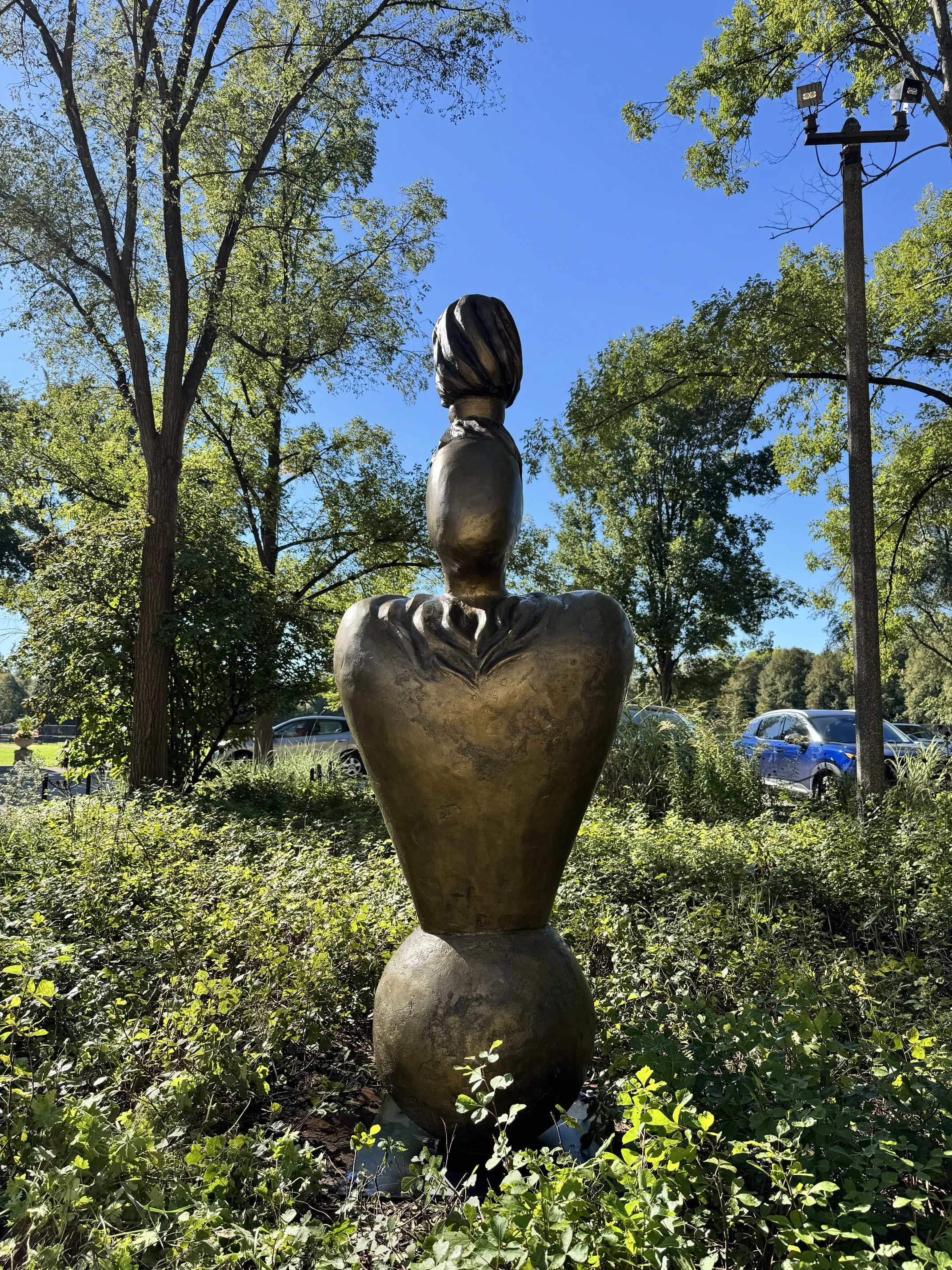 Hamilton Park: "MUM Du Gold" by Carrie Fischer, Concrete, steel, 7 x 3 x 3 ft.