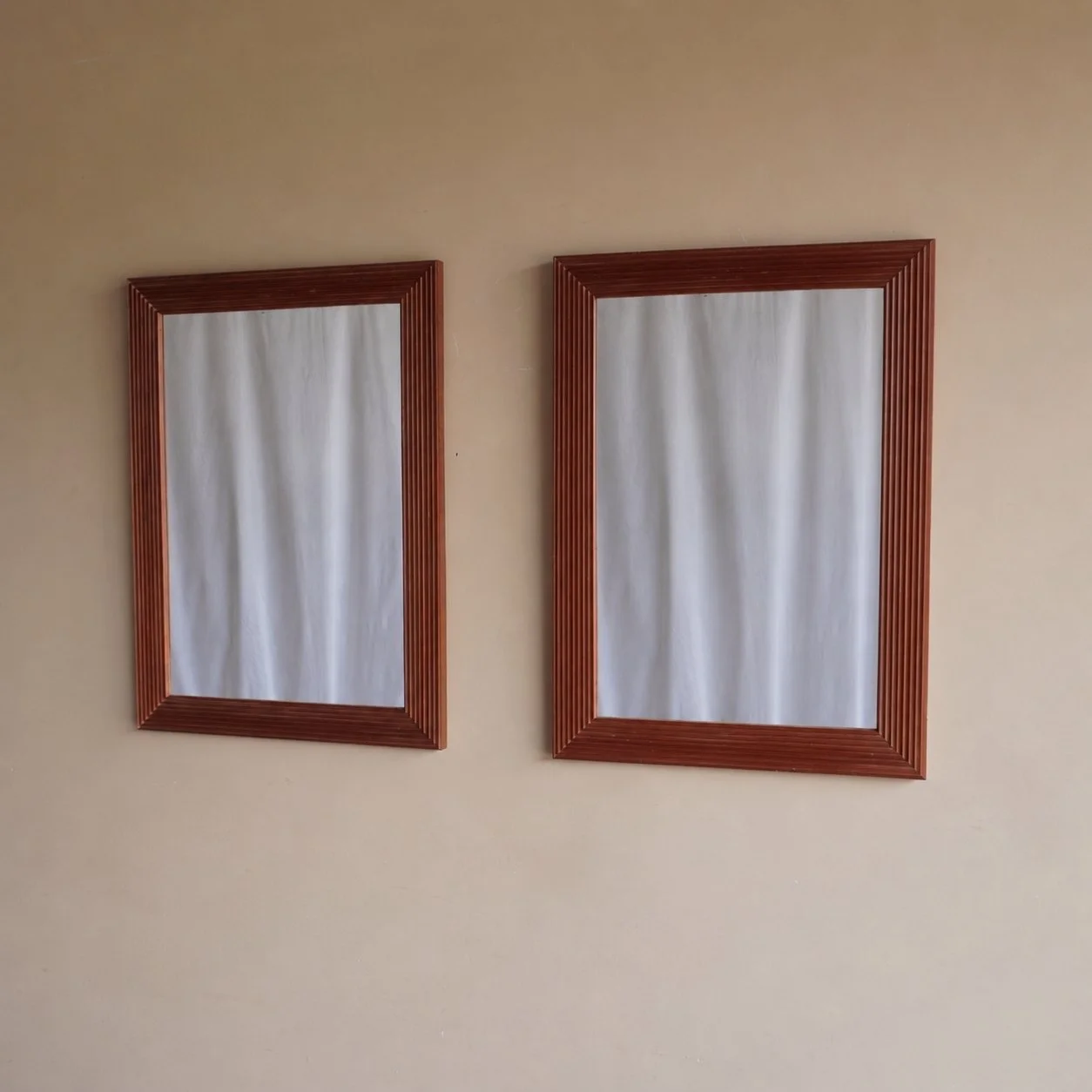 Reeded Mirrors