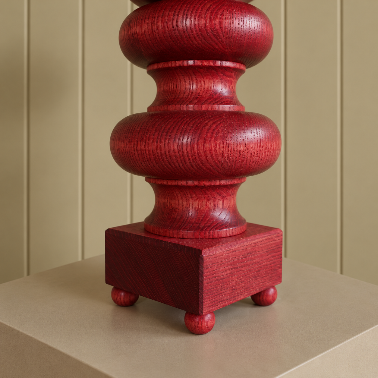 Crimson Turned Wood Base on Plinth.png