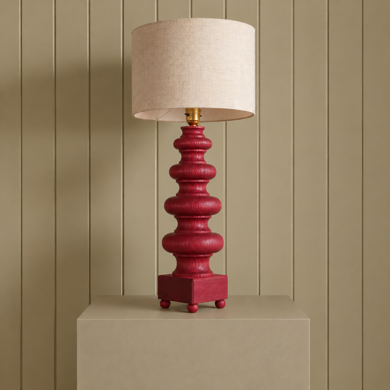 Vera Lamp - Red