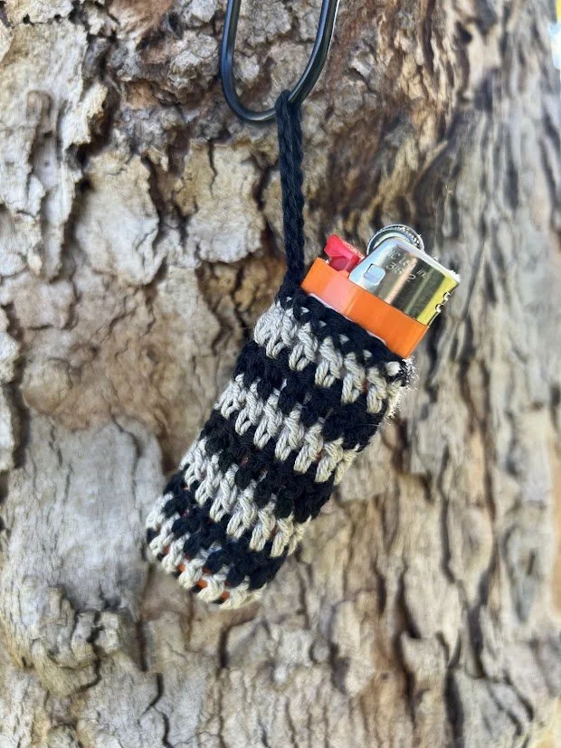 Crochet Lighter Sleeve - Black & Grey