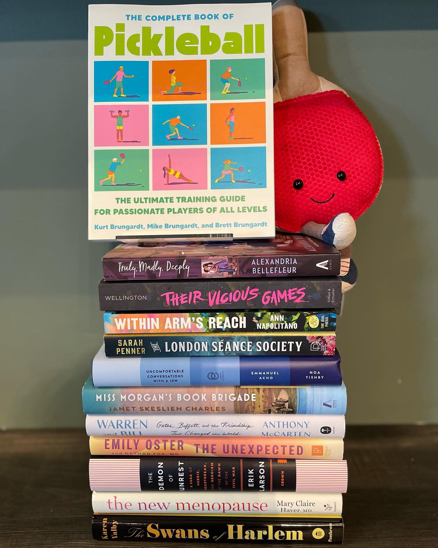 Happy #newreleasetuesday! As the weather warms up, it&rsquo;s time to get ready for pickle ball season! Come check out your next favourite read!

#newrelease #indiebookstore #chestnuthillma #newtonma #brooklinema #boston