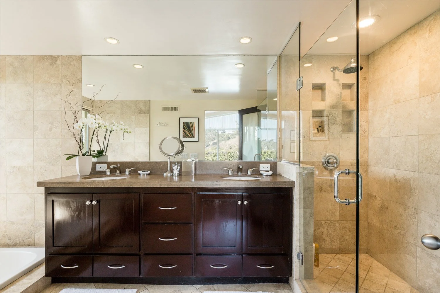 LosAngeles_HollywoodMidCenturyModern_18.jpg
