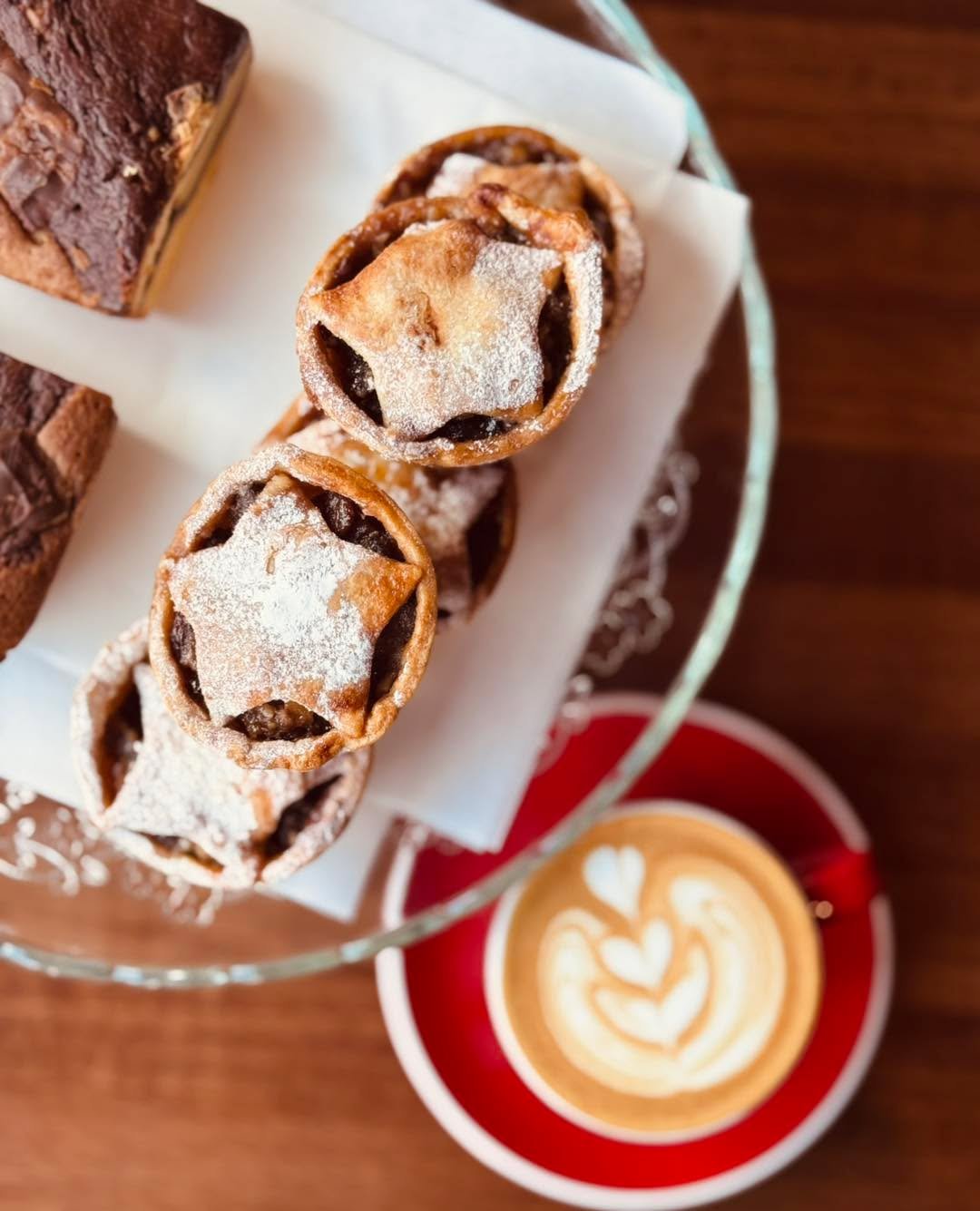 🎄 Freshly Stocked with Mince Pies 🎄

It&rsquo;s officially mince pie month &amp; these &lsquo;Amaretto Mince Pies&rsquo; are perfect with one of our many hot drinks ☕️🍫🫖

Locally baked by pig_and_pepper_buxton 🥧

Open Wed-Sun | 9am-Late