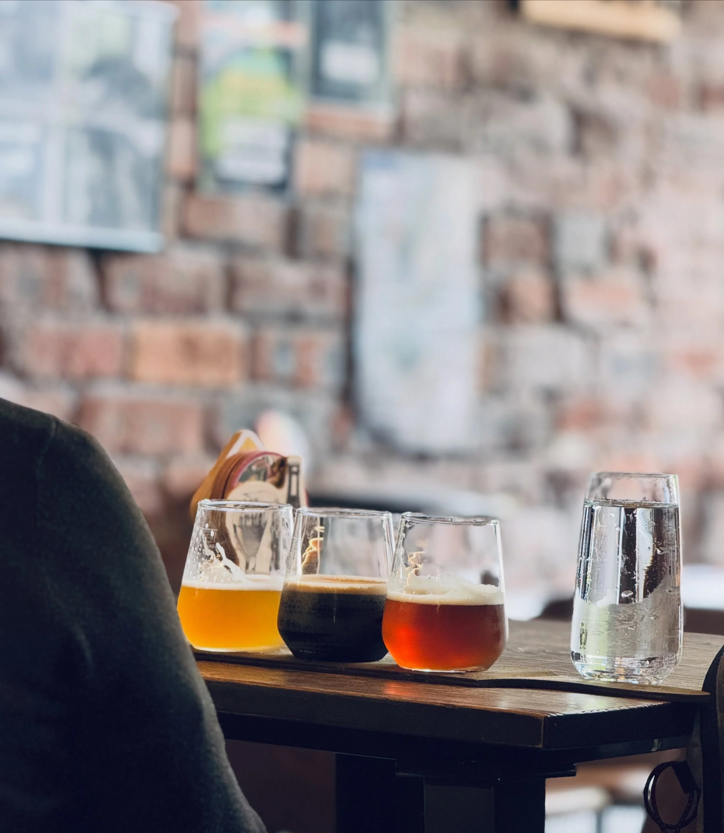 🍺 10% OFF BEER TASTING PADDLES 🍺

Enjoy our midweek special and sample some new, classic and staple beers off the ever changing taps! 🍻

We specialise in quality craft beers from around the world and bringing the continental caf&eacute; culture to