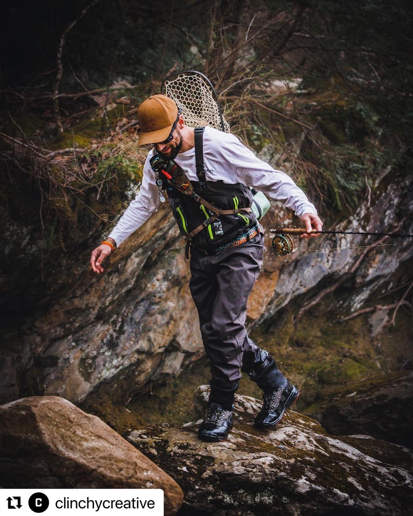 Repost @clinchycreative with @use.repost
・・・
Nothing like rolling up to a new spot and exploring some new water 🤘also nothing like awesome people helping each other out! These guys are the shit and love our products! @mattyice4117 @clinchycreative ?