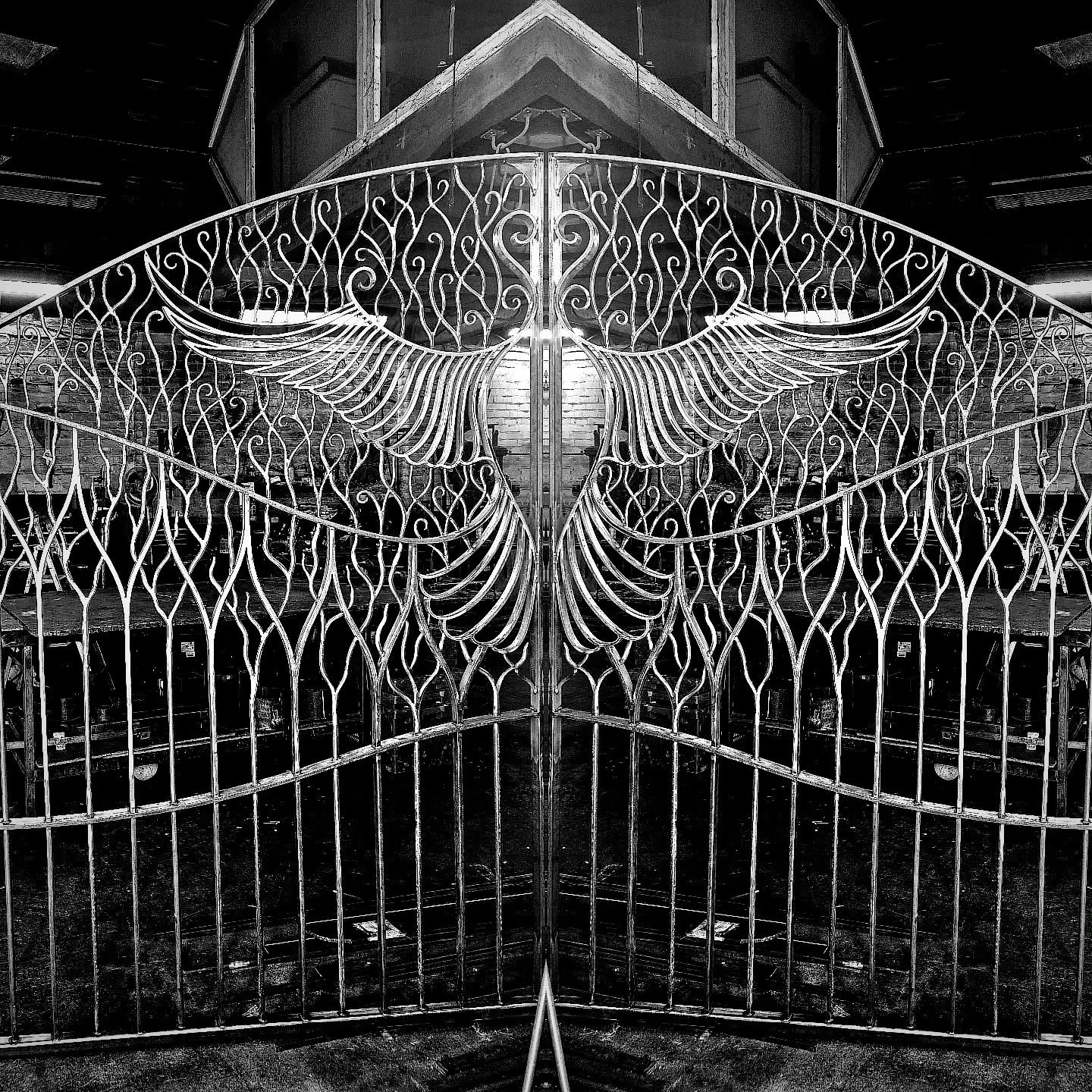 Just finished these majestic enterence gates for a shooting lodge on the Yorkshire Moors. #magestic #entrancegate #bespoke