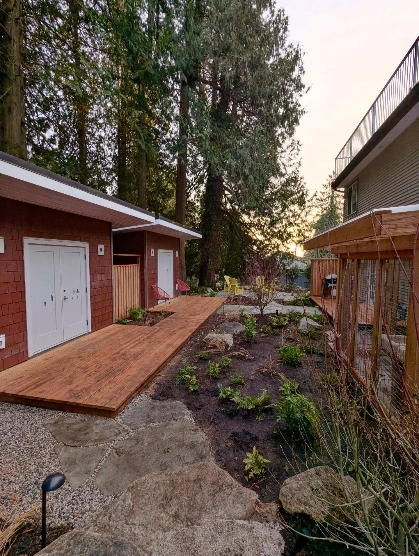 From a muddy construction site to a sleek woodland sanctuary! This transformation features natural slate flagging, cedar decking, and a fully custom catio for the ultimate backyard upgrade. 🌲🐈✨

#HumanNatureLandscapes #BeforeAndAfter #Catio #Hardsc