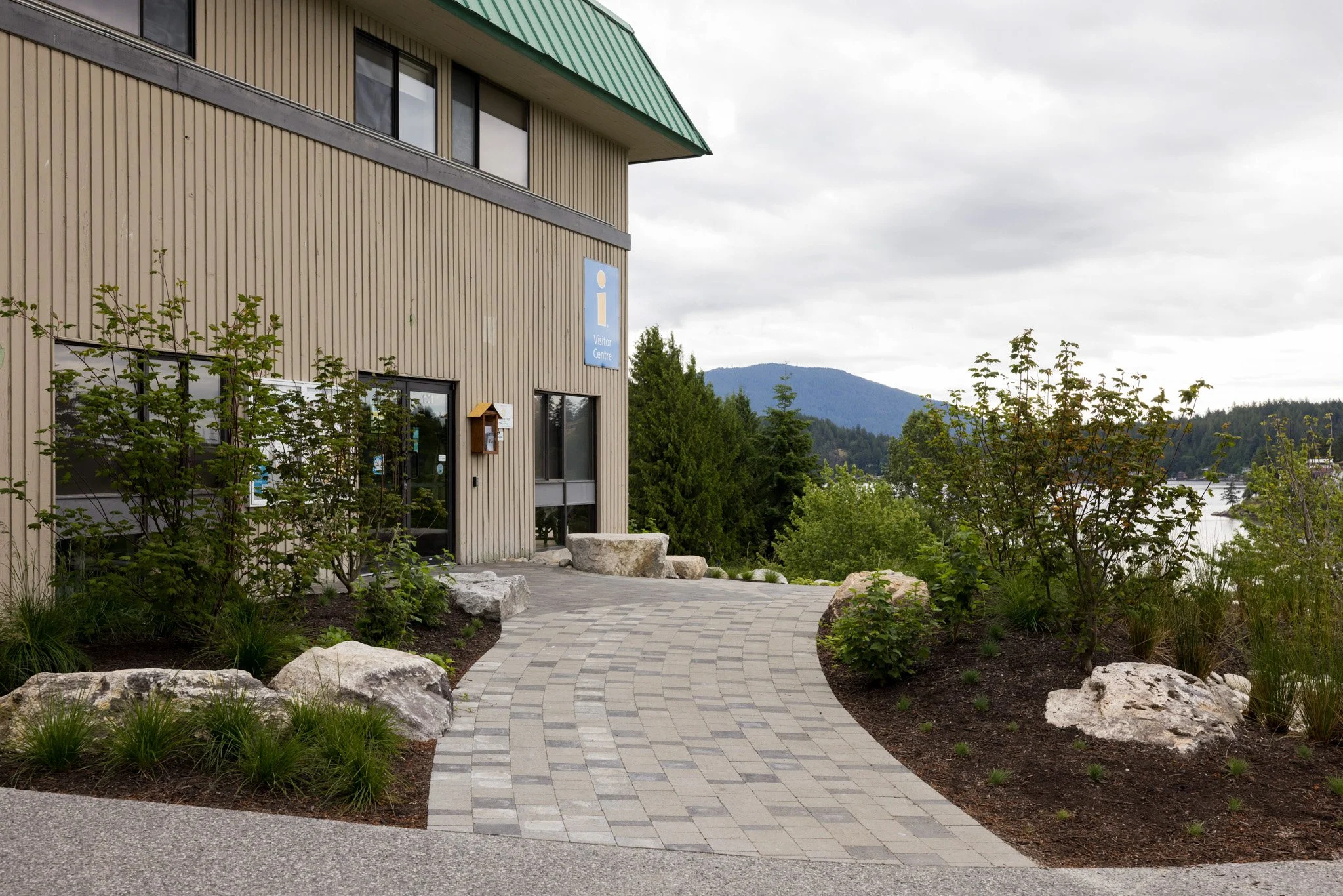 human-nature-landscapes-gibsons-bc-visitor-centre-landscaping-1.jpg