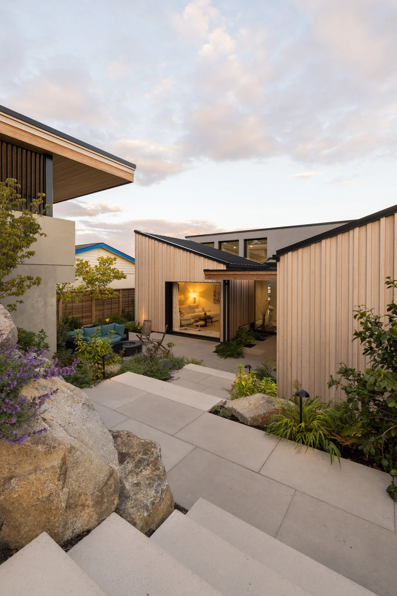 human-nature-landscapes-contemporary-landscape-design-gibsons-bc-3.jpg