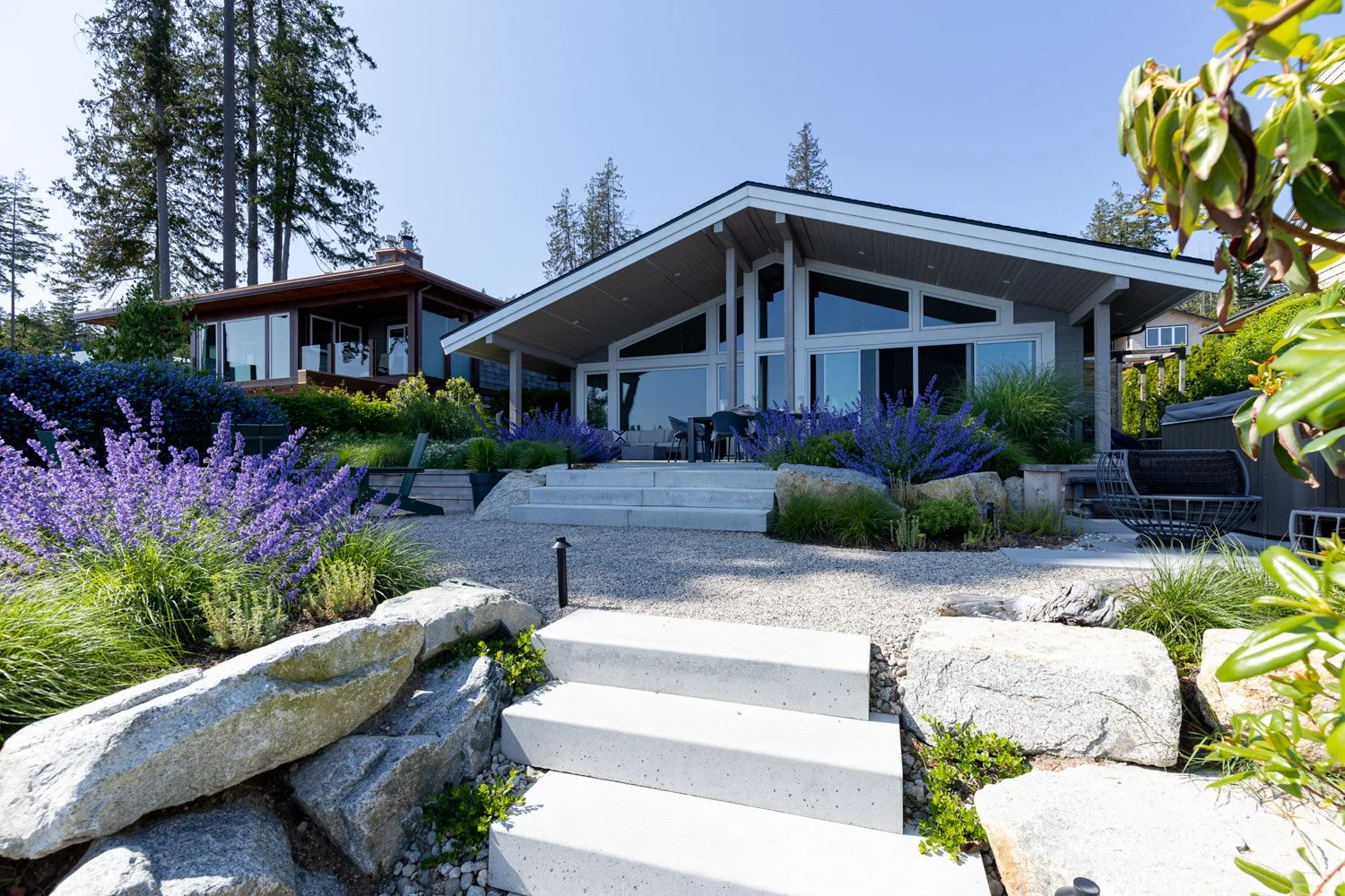 human-nature-landscapes-sunshine-coast-bc-waterfront-landscaping-22.jpg
