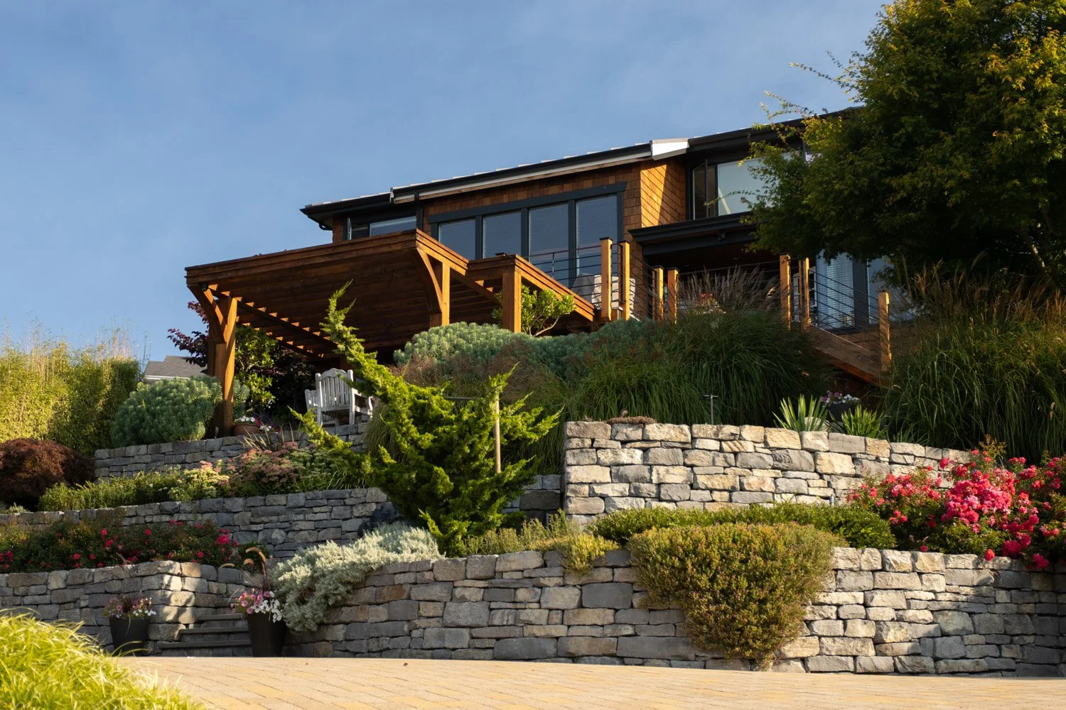 high-end-landscaping-gibsons-sunshine-coast-bc-09.jpg