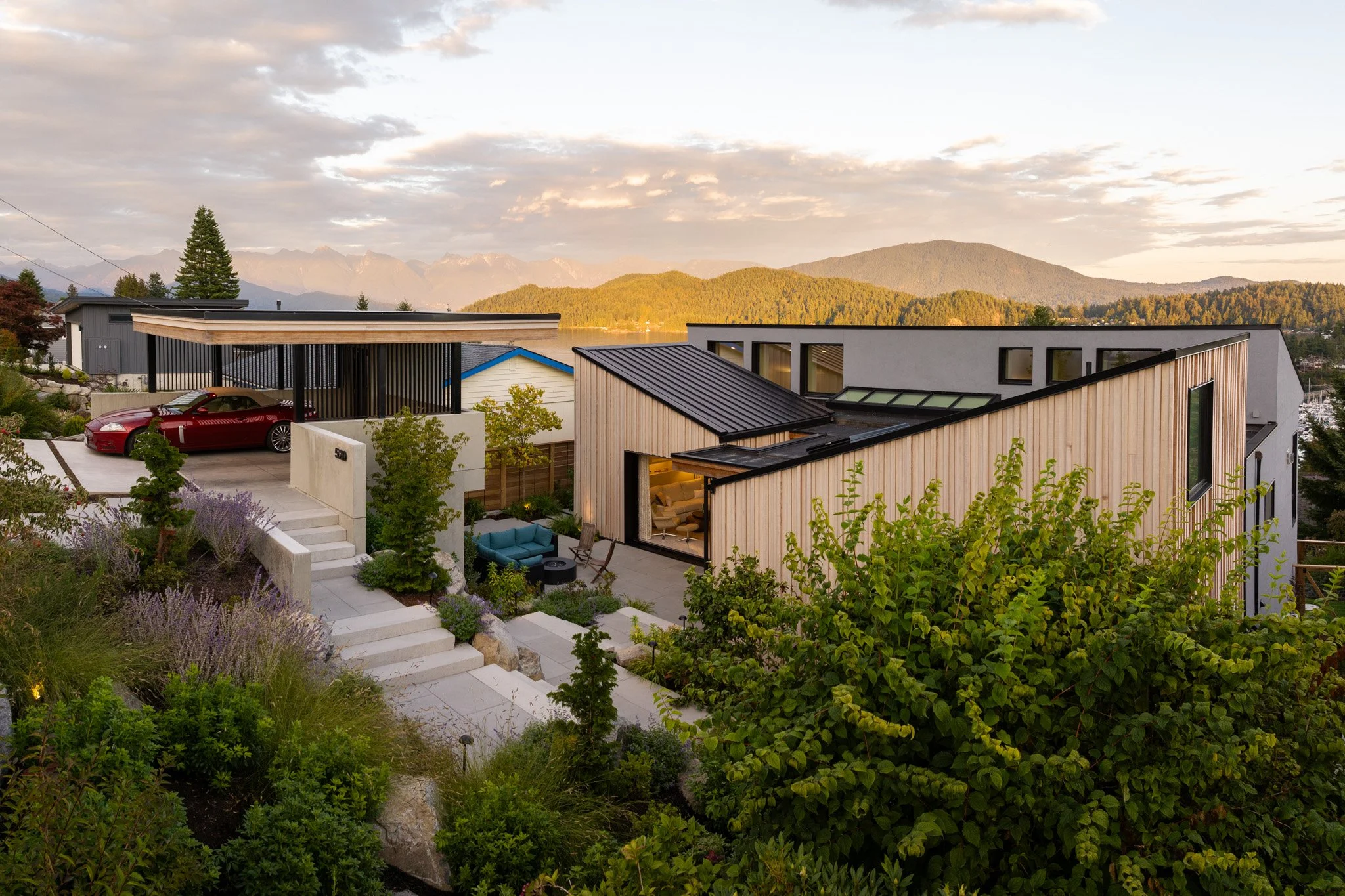 human-nature-landscapes-contemporary-landscape-design-gibsons-bc-2.jpg