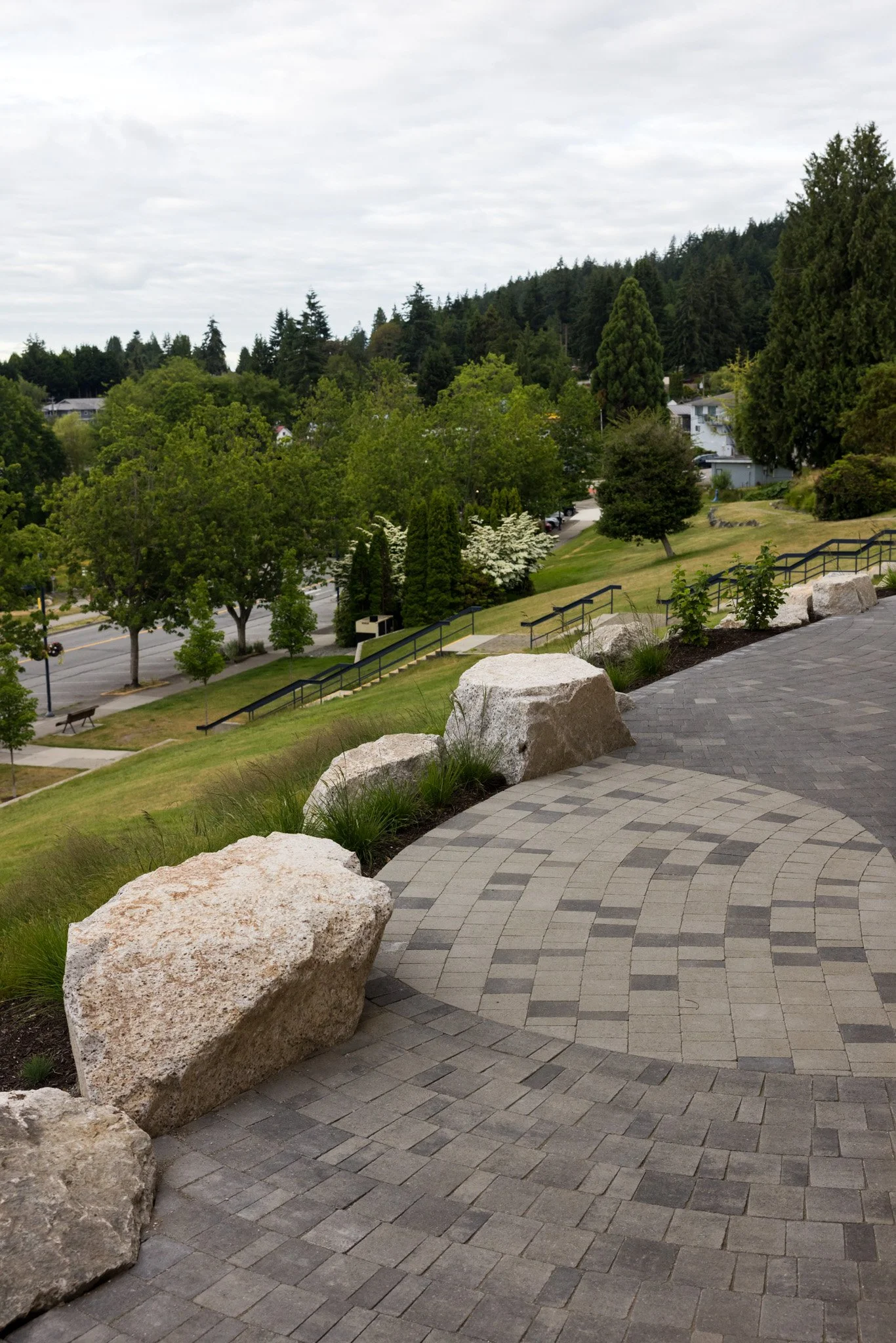 human-nature-landscapes-gibsons-bc-visitor-centre-landscaping-4.jpg