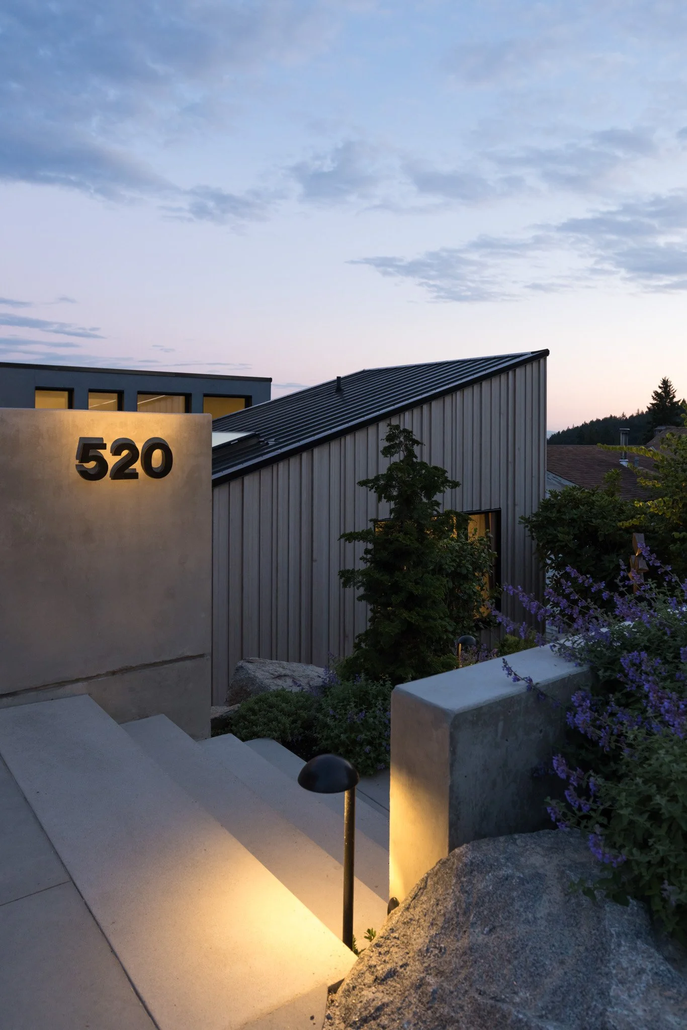 human-nature-landscapes-contemporary-landscape-design-gibsons-bc-7.jpg