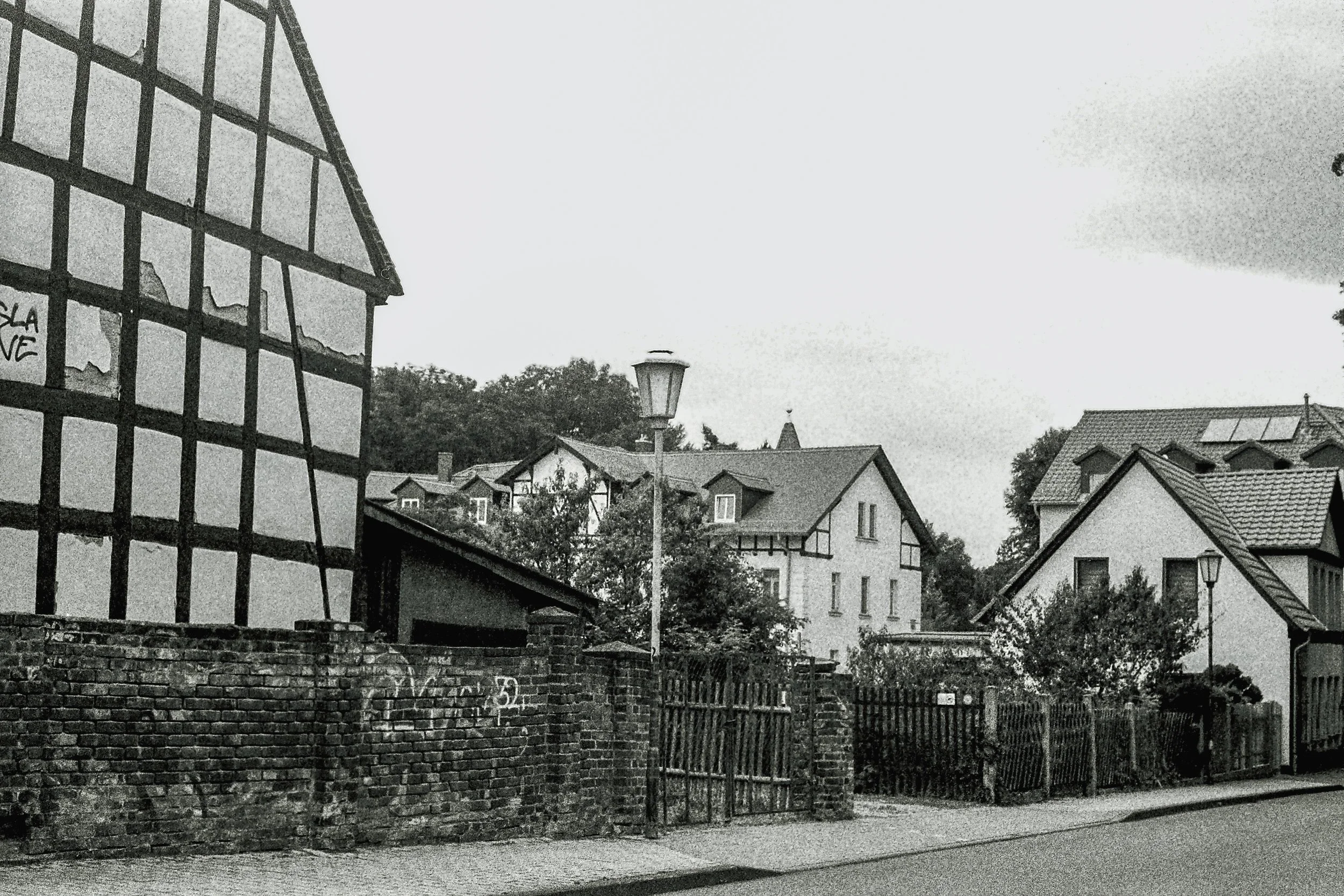 r001-032.jpg