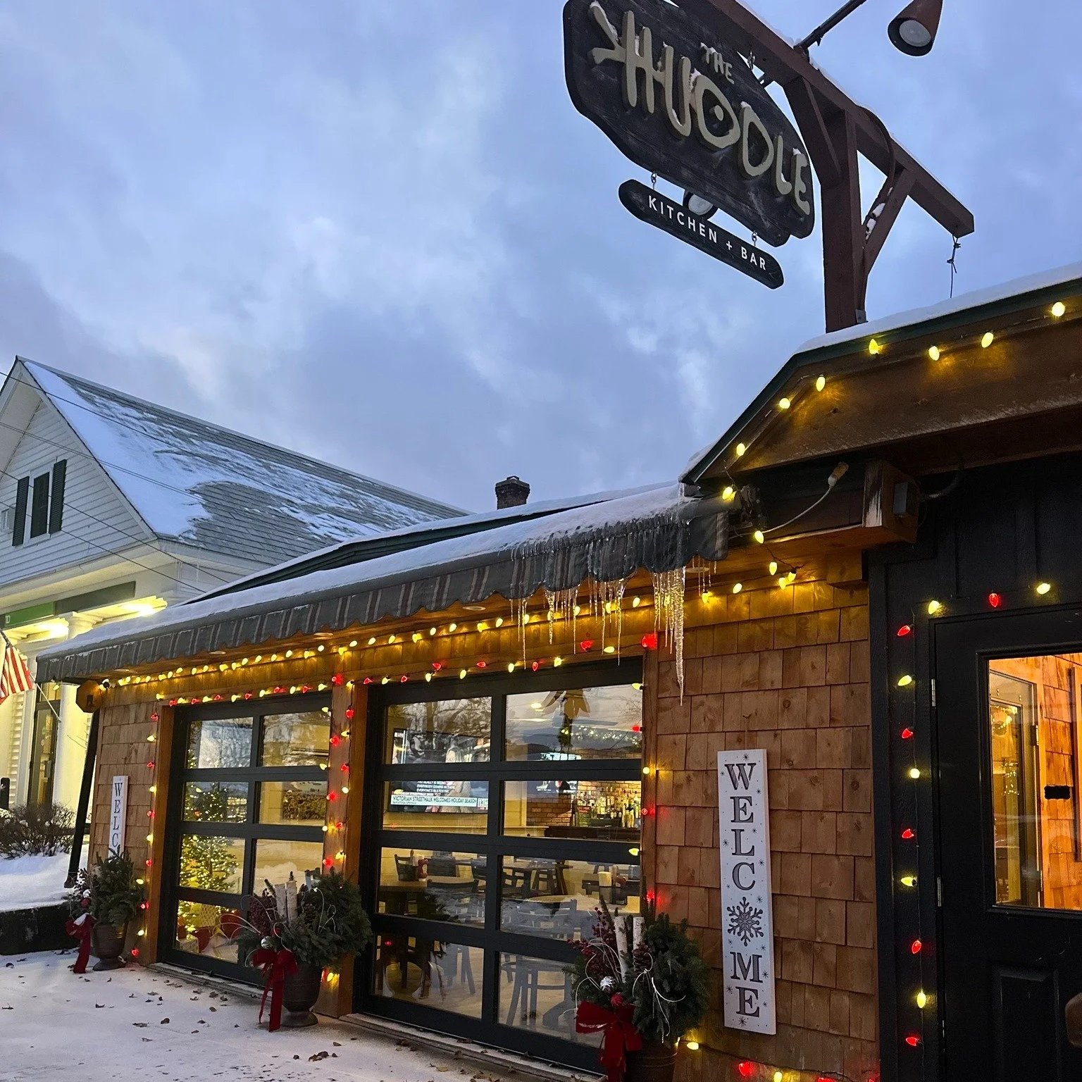 Due to the snowstorm, The Huddle will be CLOSED today. 
Regular hours will resume tomorrow! ✨