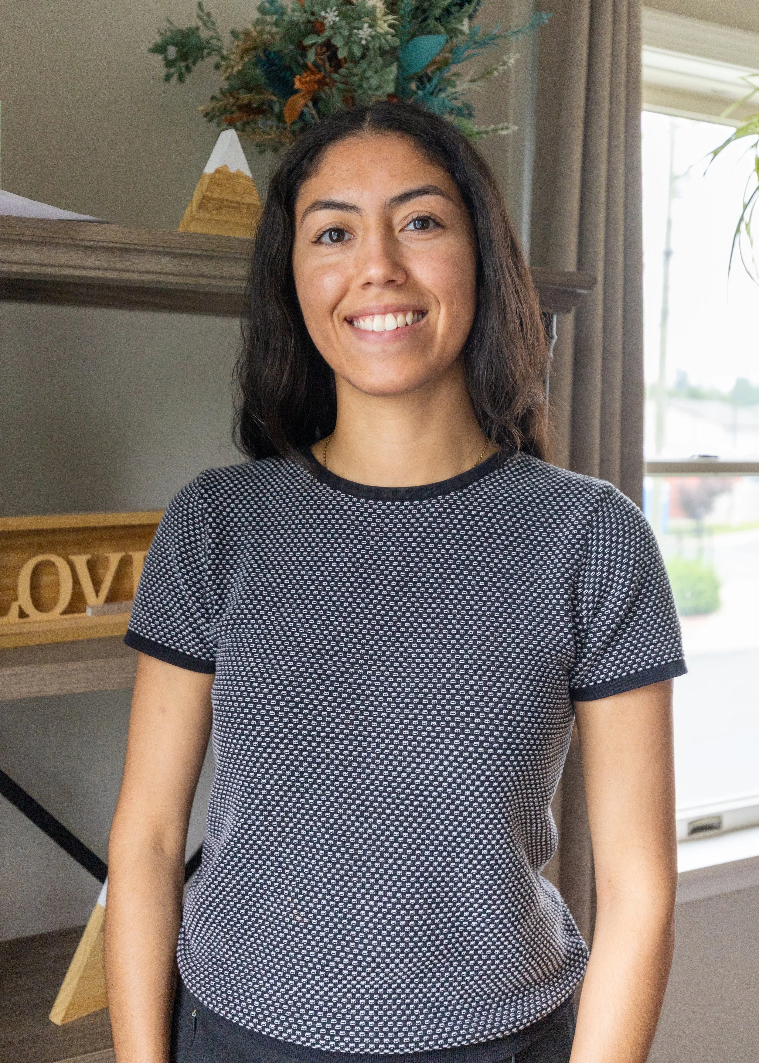 Leane Santos-Silva, MS