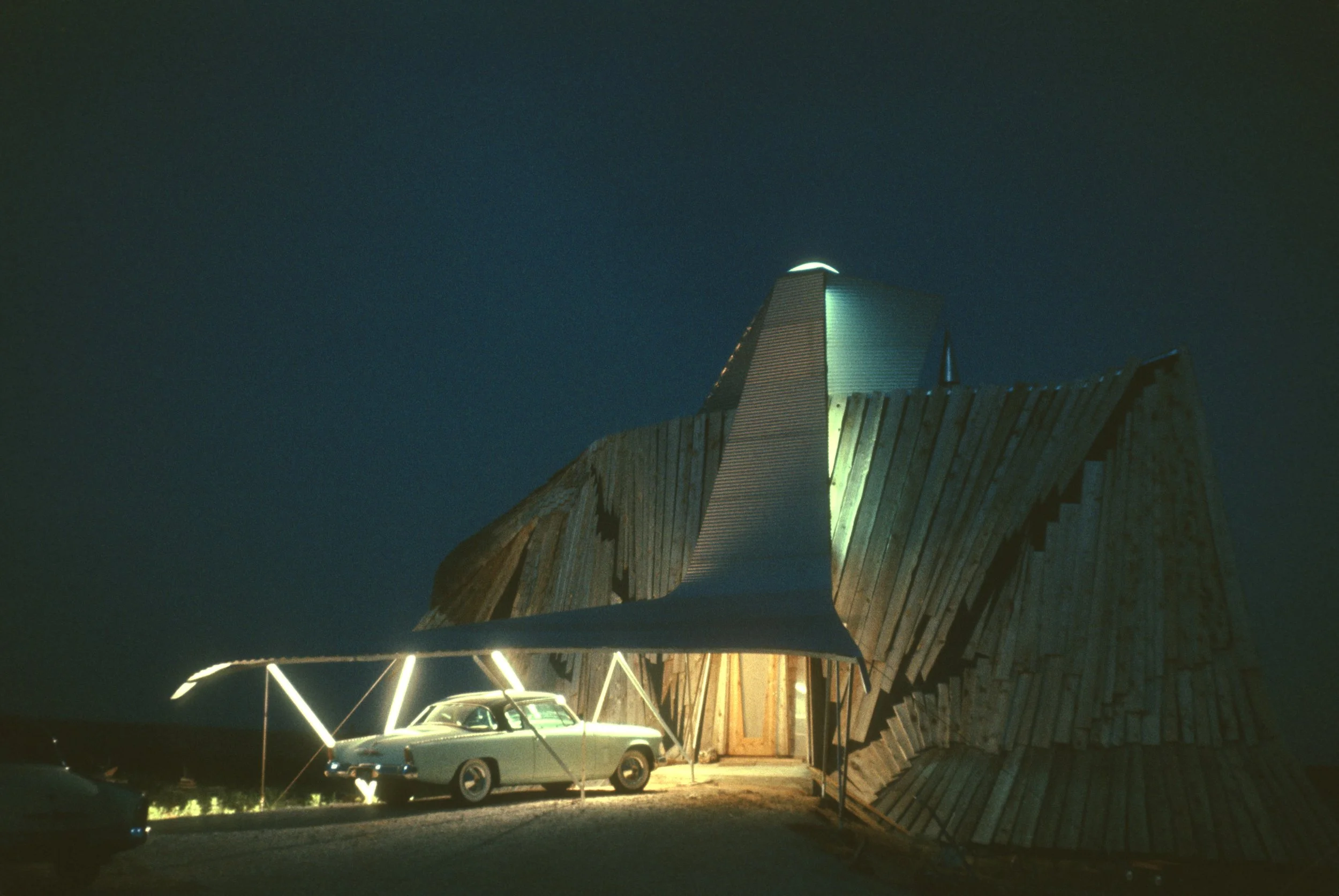 Herb & Mary Greene House ext 31.jpg