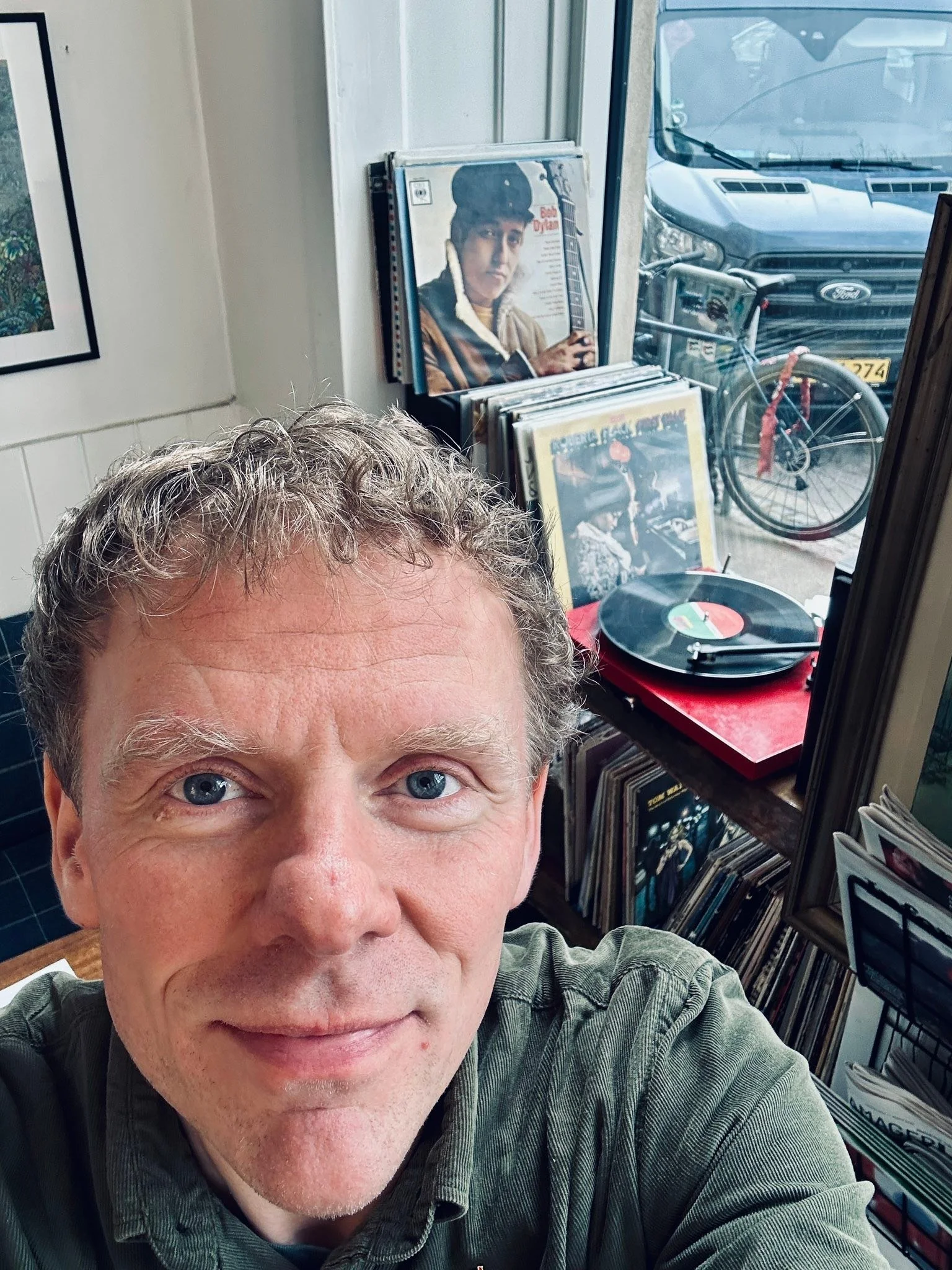 Om tre uger spiller jeg f&oslash;rste af tre koncerter 
i det nordvestlige Italien 🇮🇹 F&oslash;rst duo med Jesper Bodilsen i dette lille og meget fine teater fra 1834, dern&aelig;st trio i en jazzklub i Milano 
og endelig i en klaverforretning i Le