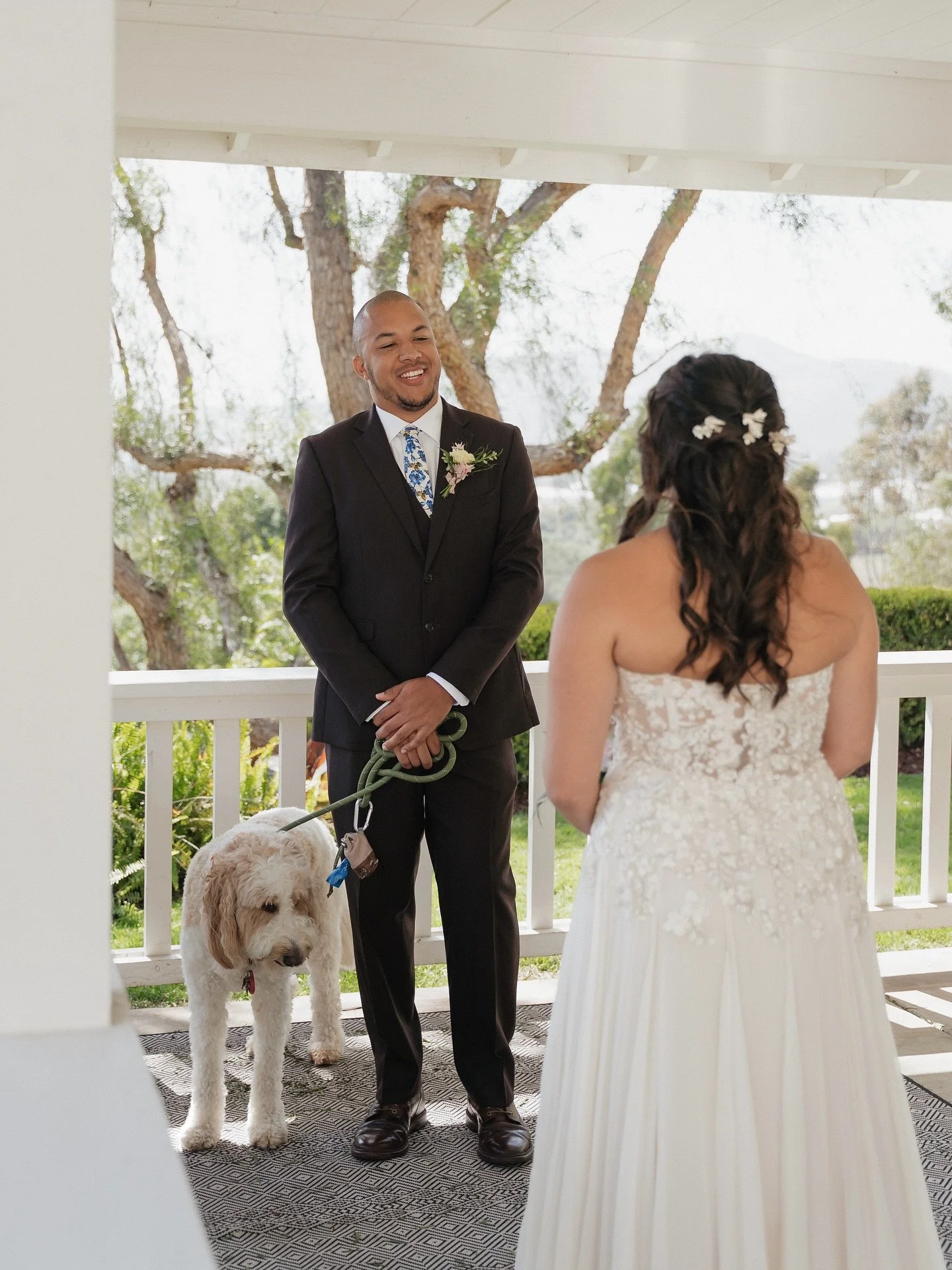 A few moments from this intimate backyard wedding I had the pleasure of capturing. Congrats Emily and Jacob!! So many beautiful moments throughout the day I couldn&rsquo;t even decide which ones I should post&hellip; stay tuned for a part 2.

#socalw