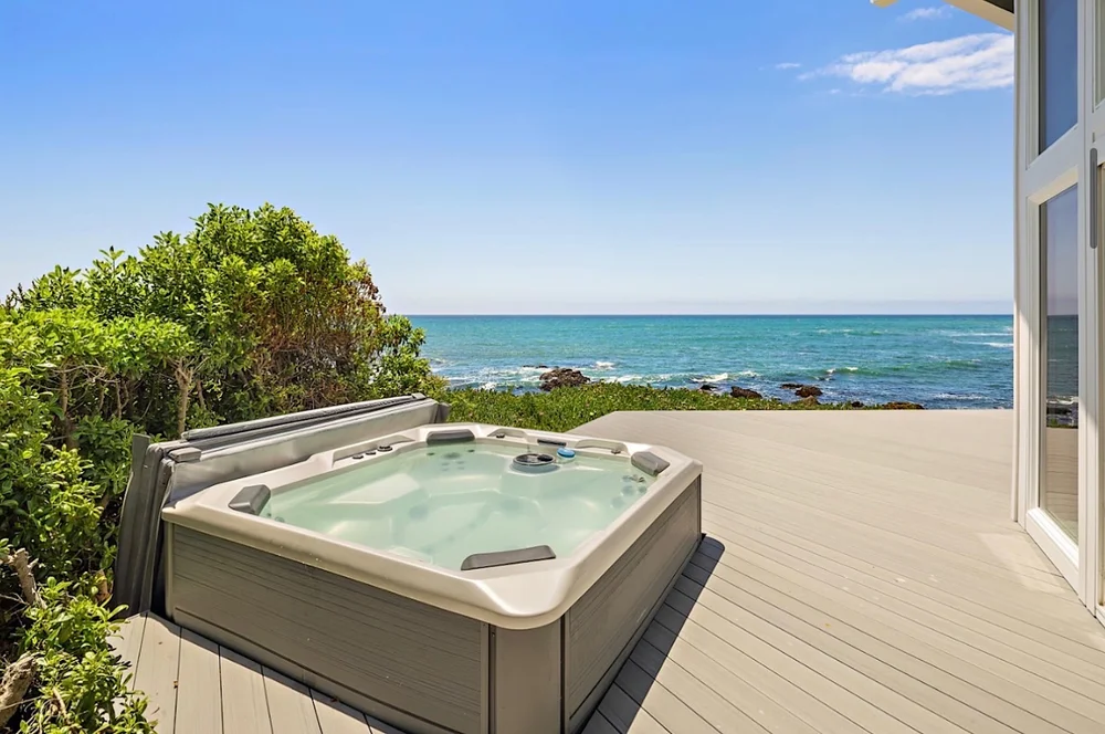 1999 Sherwood Drive, Cambria