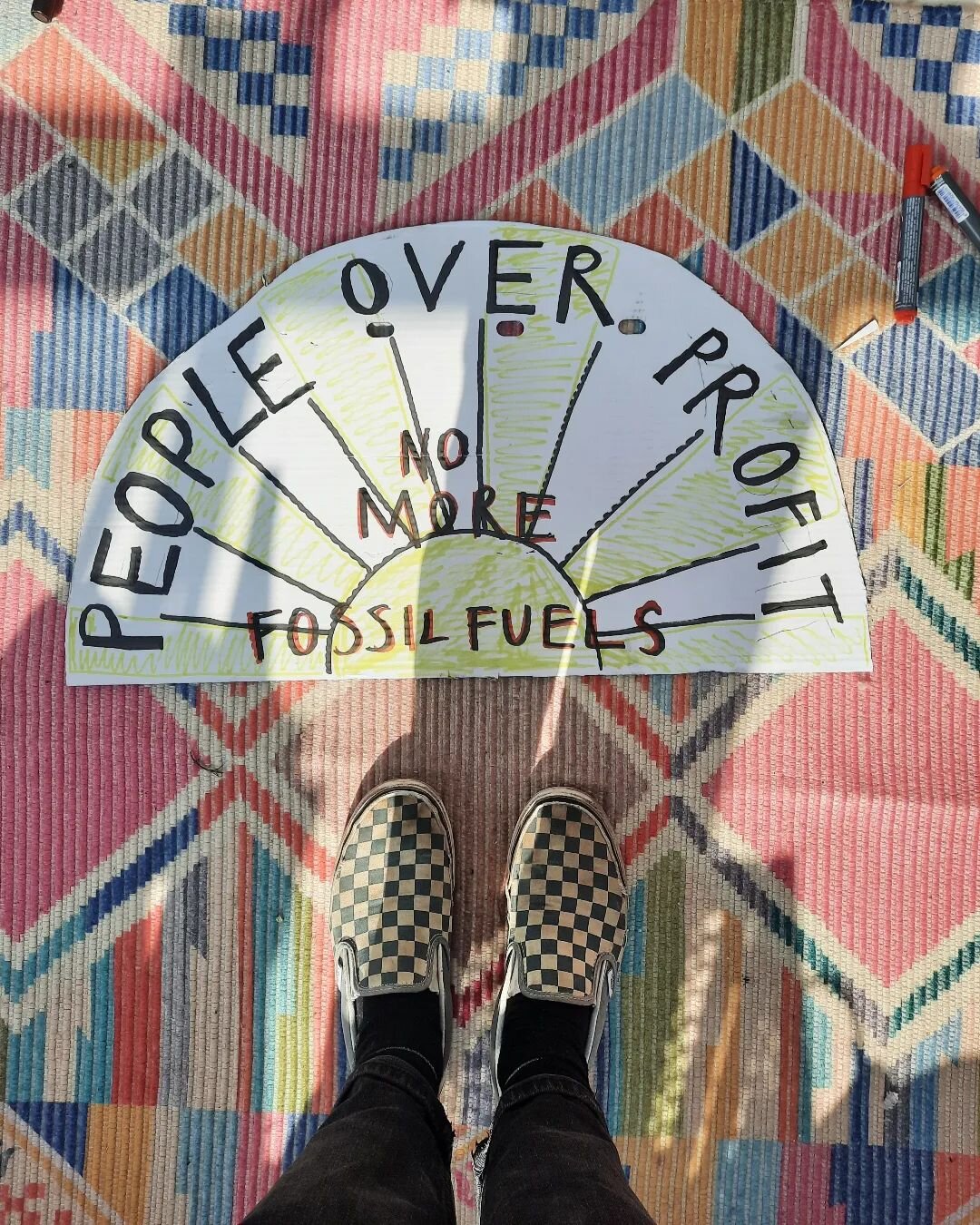 Feeling very moved by all the photos and footage of brave and courageous folk taking part in @xrebellionuk in London this week and wishing myself there. They are just ordinary people who want a livable future for our planet. Thats all. 

We have such