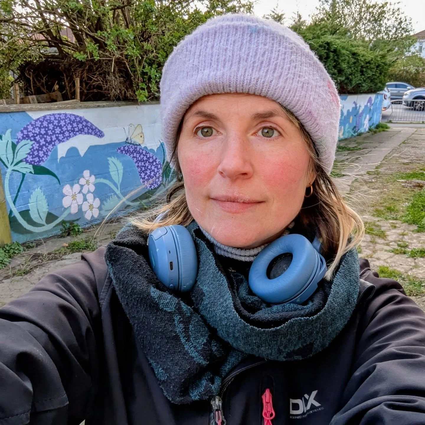 Hello! First time posting in a long time as I've had a much needed social media detox :)

Showing some pics here from a large mural I helped make for @green_bs13  in Bishopsworth for their first Pollinator Pathway project back in January and Feb. Thi