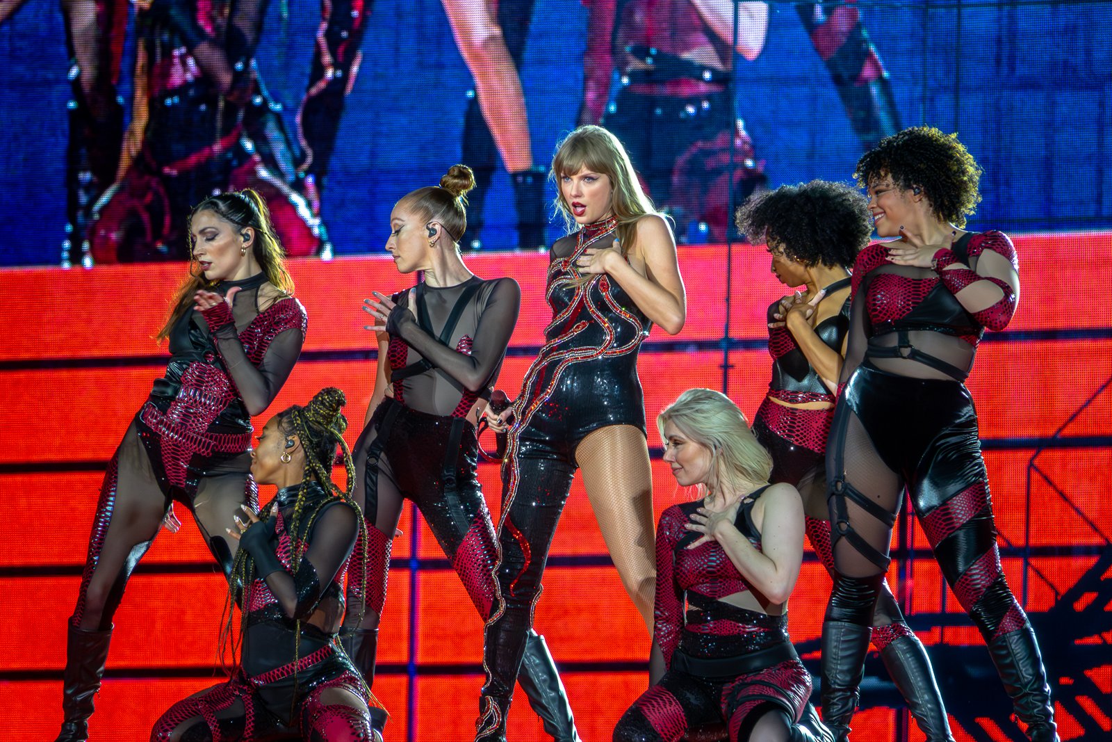Taylor Swift Eras Tour 5.12.2023-301136-Enhanced-NR.jpg