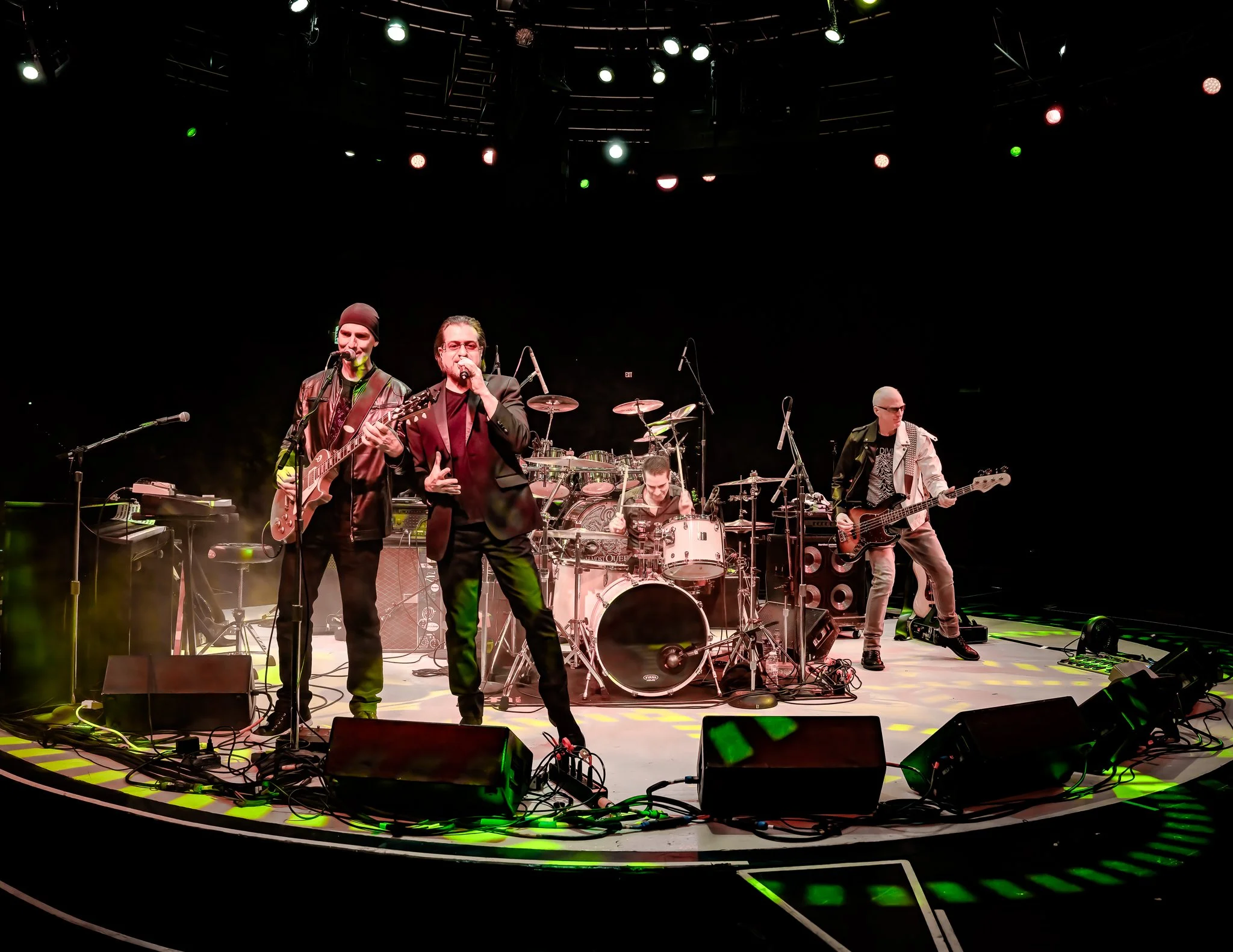 Unforgettable Fire  Westbury 11.27.2021-9162-Edit.jpg