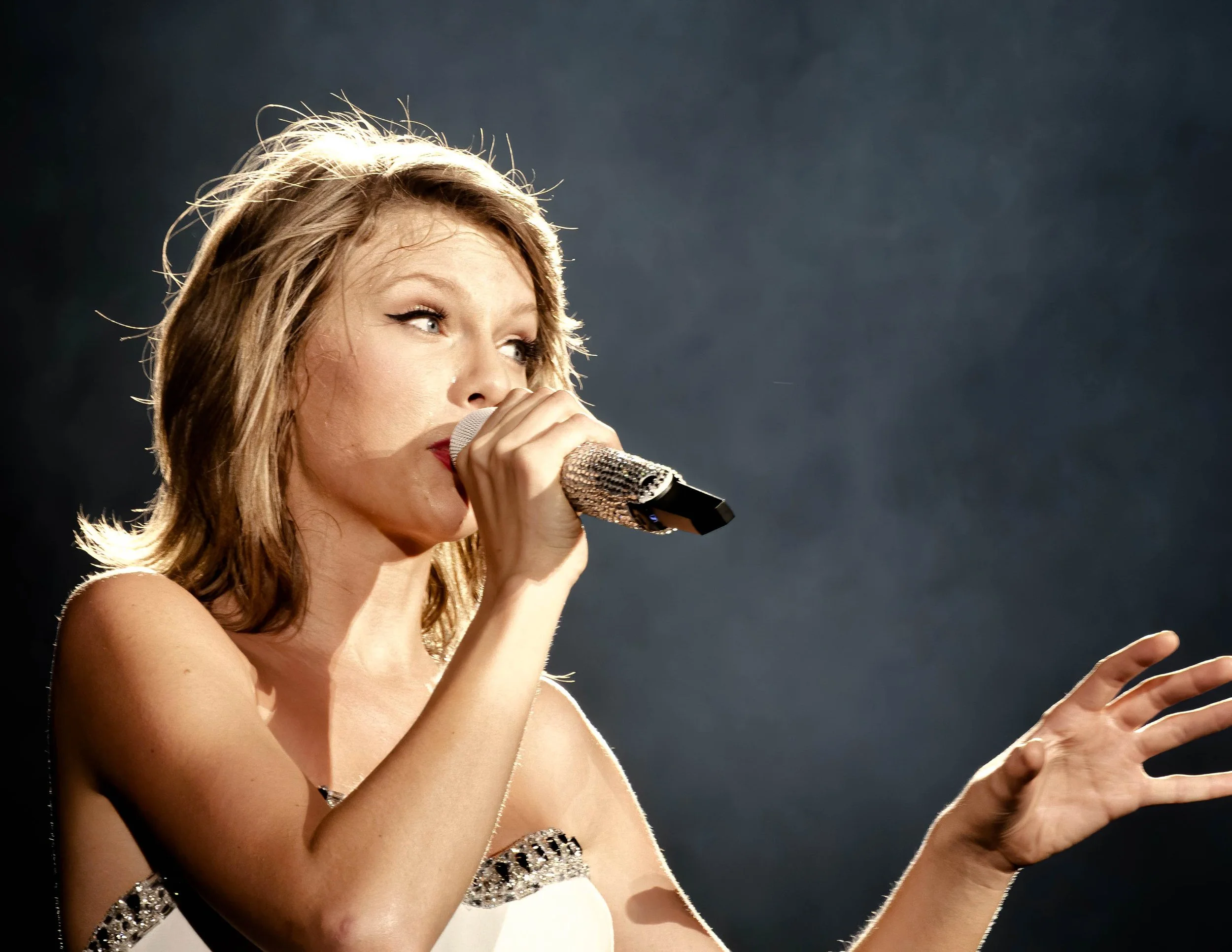Taylor Swift 1989-385-Edit.jpg