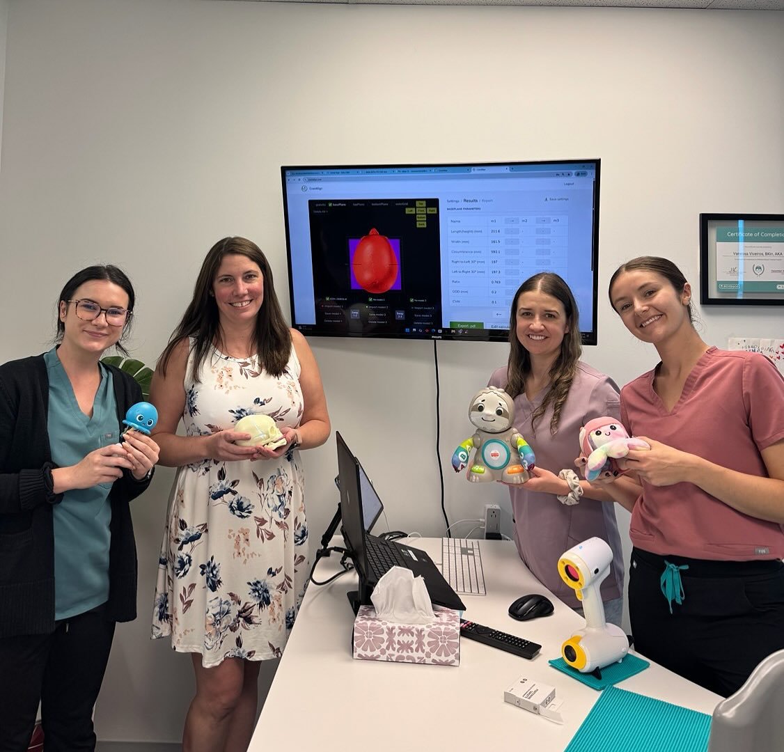 Dr. Jamie did an in-service at @rokbandclinicscanada this week - these amazing ladies showed her around, scanned her head shape and told her all about how the pediatric helmet process works for the kiddos they treat - we are so happy to be part of a 