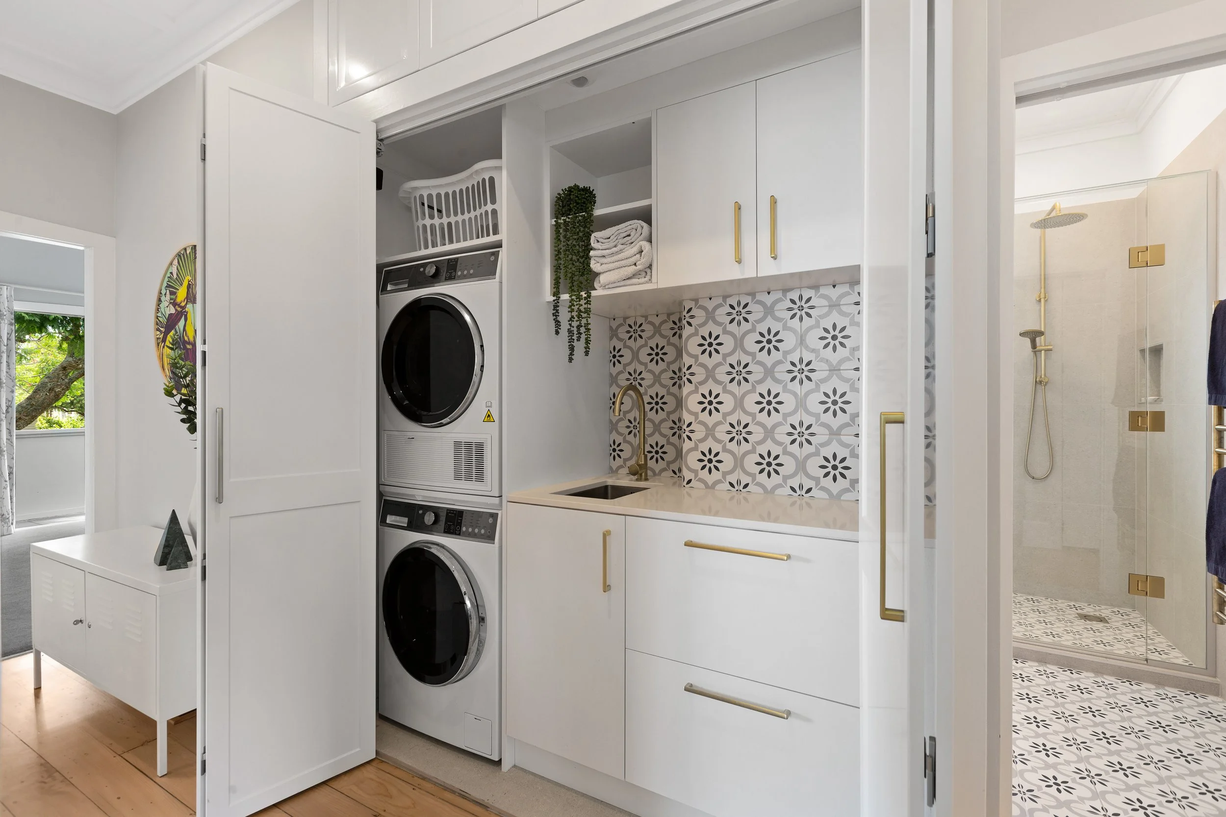 Shackleton  Laundry.jpeg