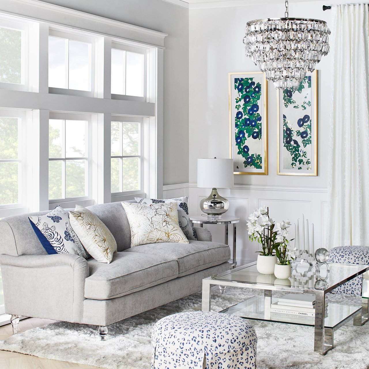 Turnberry_Sofa_RoomShot_2.jpg