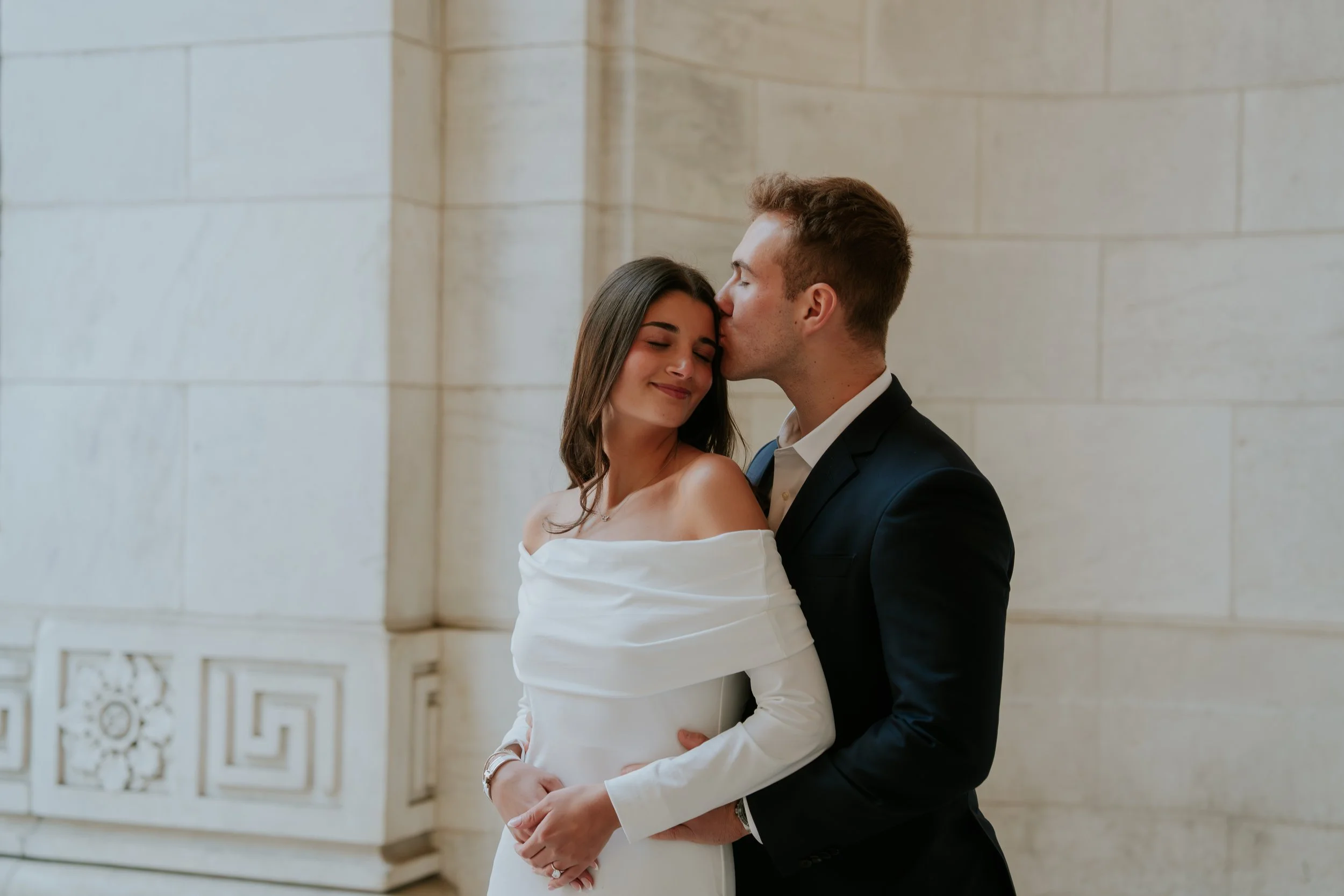 Newlyweds photographed in New York