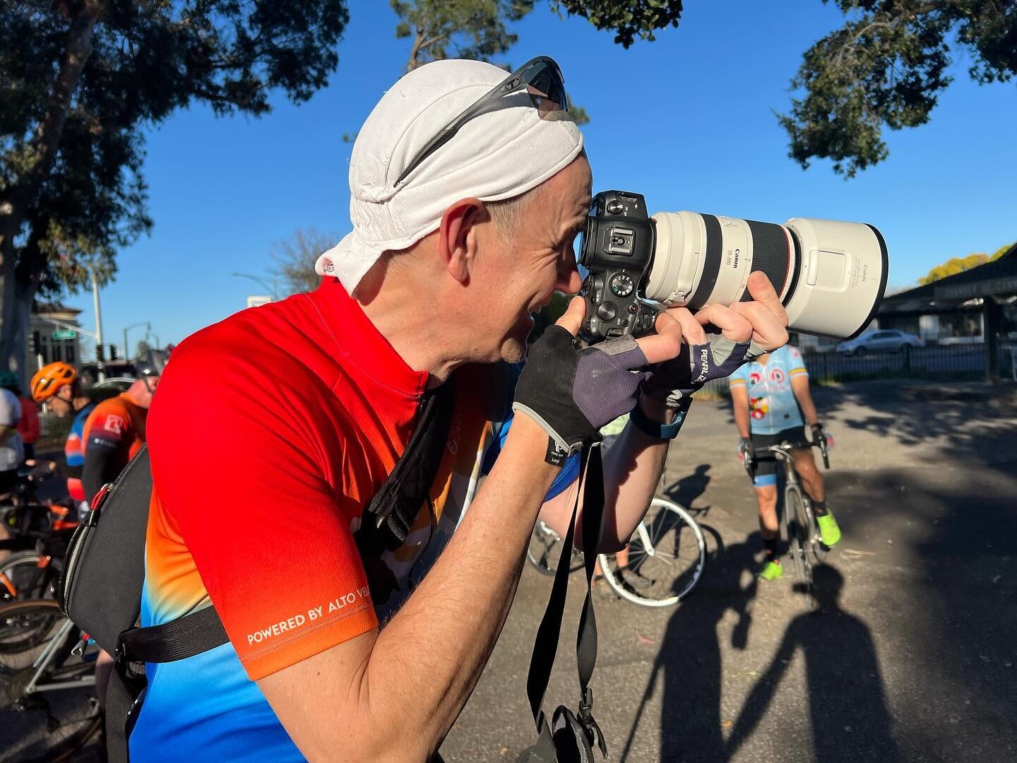 Christophe is a professional photographer and all around great guy who took amazing pics of the Egan herd today! @creativeshotinc @altovelosocial #sportphotography #cyclingphotos