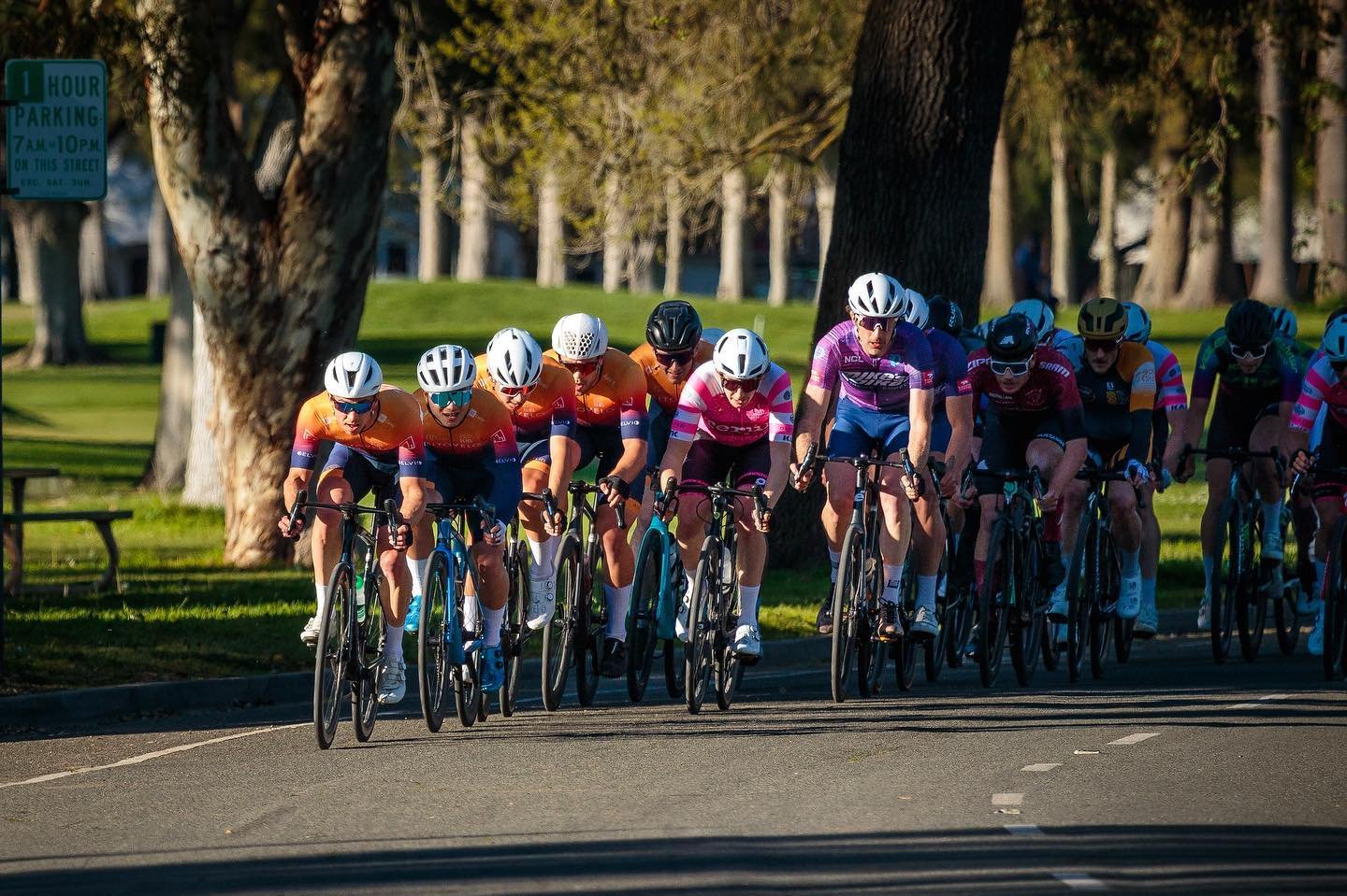 Throwback to the men&rsquo;s squad leading things out to deliver @domonomonoske for the win at this year&rsquo;s Land Park criterium. Watch out for more of these leadouts coming soon to a crit near you! 😈

📸 - @gbeliera