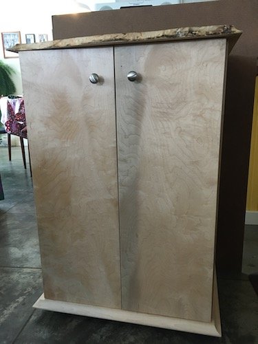 liquorcabinet_1.jpeg