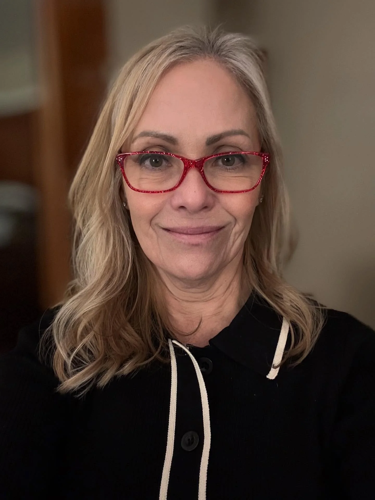 TOMORROW ONLY- come meet our RN Injector Laurie and get 20% OFF!!! π
Laurie just finished her certification and is ready to see clients! Make an appointment tomorrow 12-8 and get 20% off your service π€
#injector #neuromodulators #neurotoxins #bot