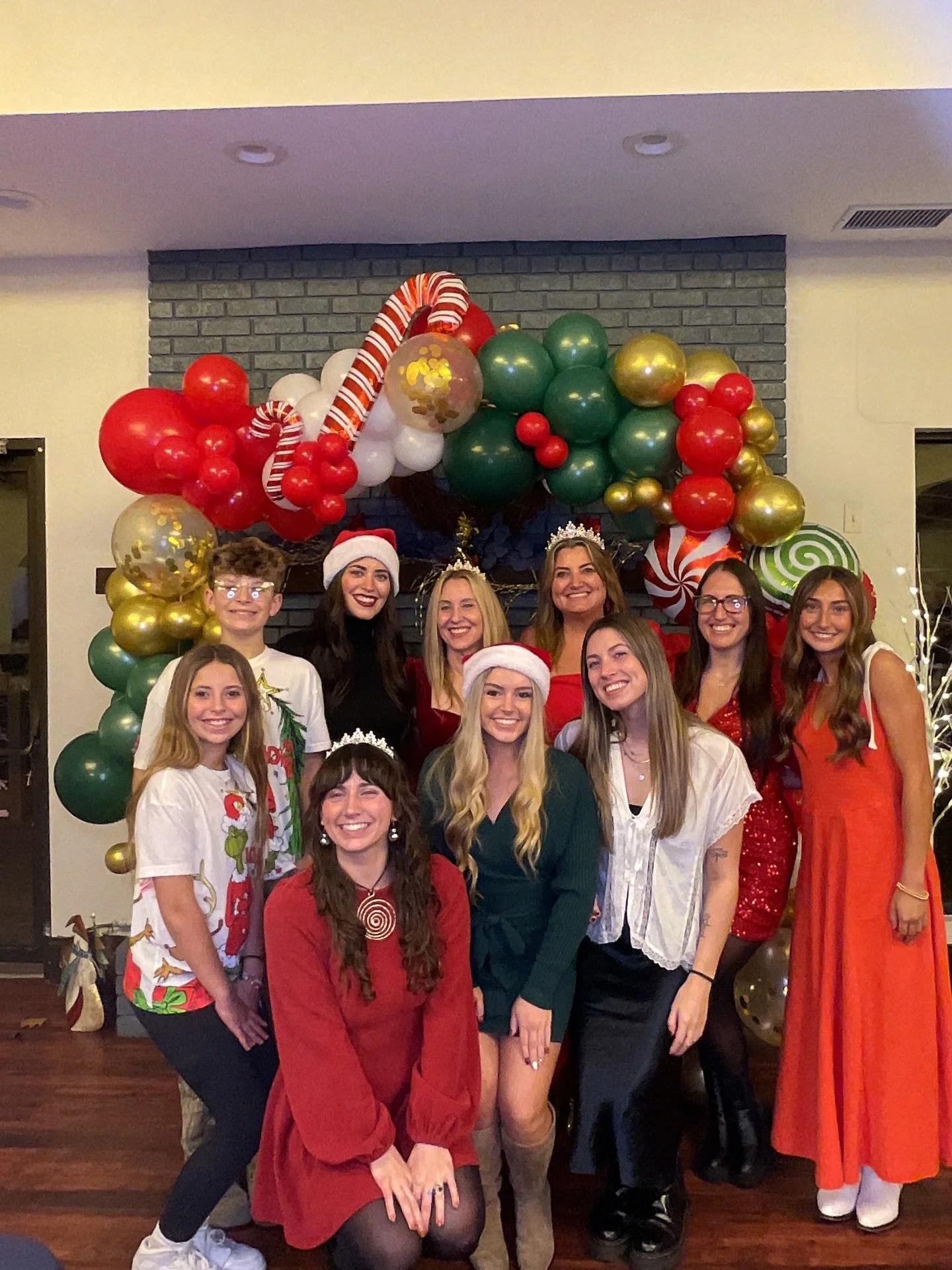 Help is wish this BEAUTIFUL GIRL, our Office Manager &amp; Social Media/Marketing EXPERT a VERY HAPPY BIRTHDAY TODAY!!! WE ❤️ you @malbabs