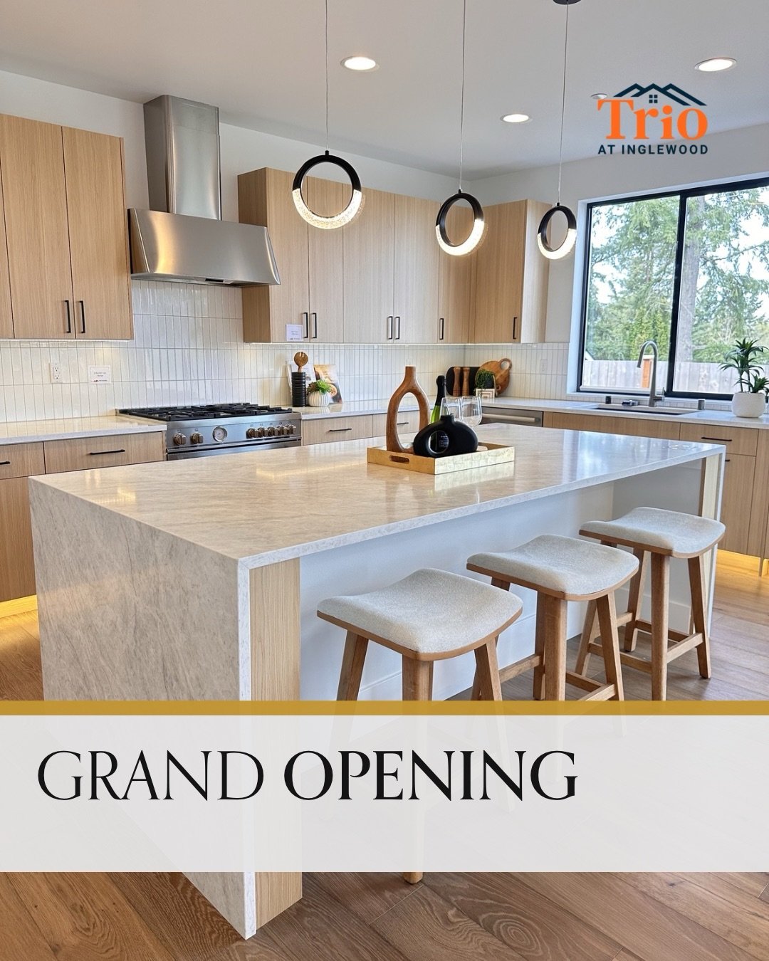 The wait is over! Our brand-new model home in Kenmore is officially open and ready for you to experience.
Nestled in a private enclave of just three exclusive estates, these homes offer the perfect balance of grand scale and intimate Pacific Northwes