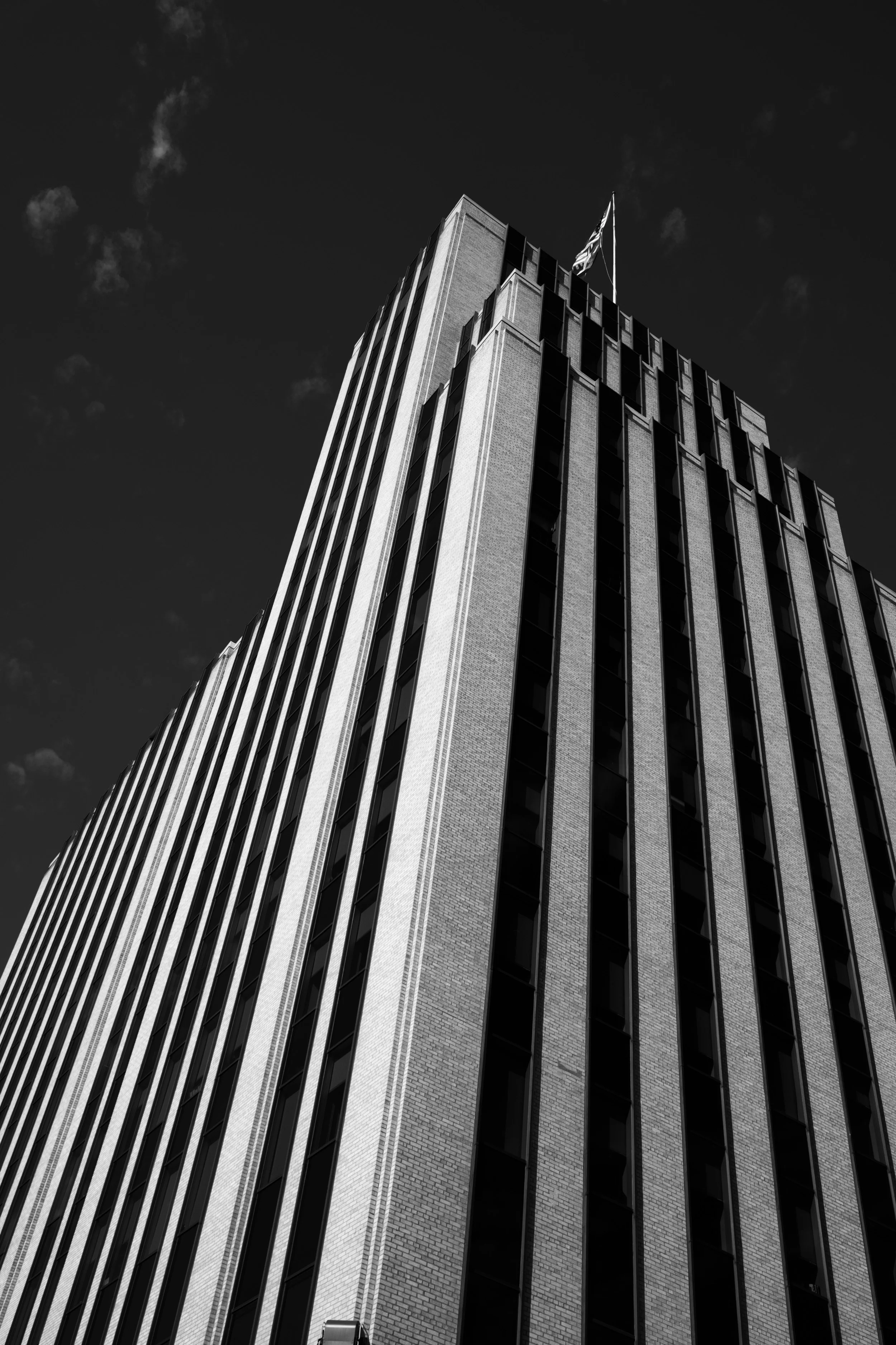 " Reaching Higher " Award-winning black-and-white photograph of Tyler Petroleum Building , Tyler , Texas.